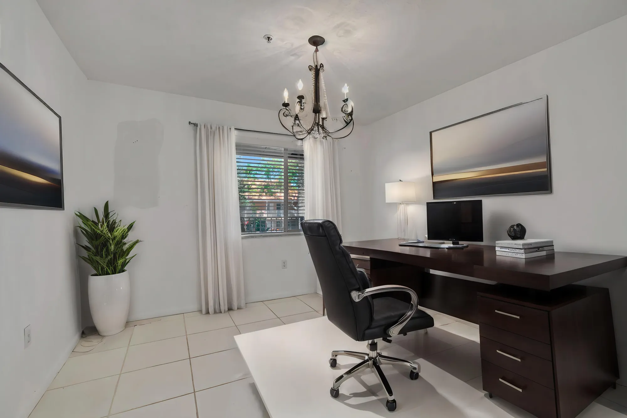 Property Slideshow image 10 of 55 | 5952 regal glen dr 204, Boynton Beach, FL, 33437