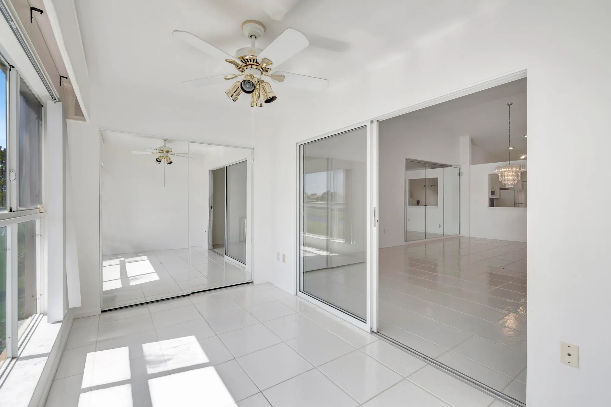 Property Slideshow image 16 of 55 | 5952 regal glen dr 204, Boynton Beach, FL, 33437