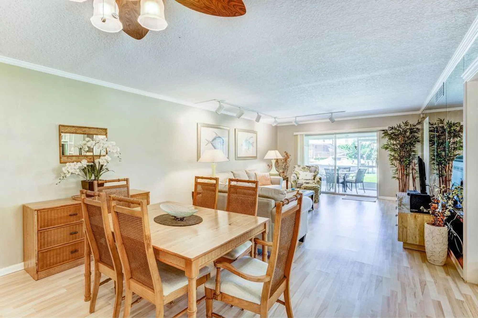 Property Slideshow image 6 of 32 | 1160 sugar sands blvd # 1, Riviera Beach, FL, 33404