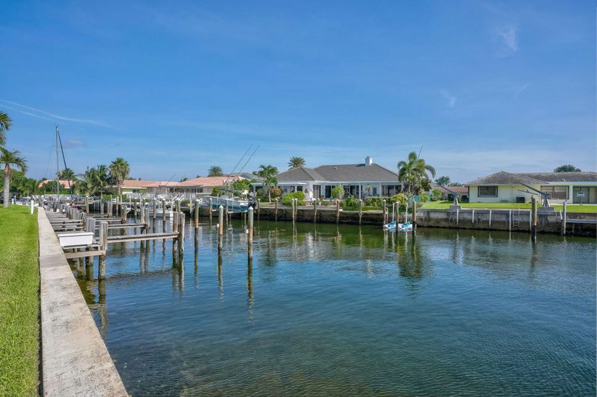 Property Slideshow image 25 of 32 | 1160 sugar sands blvd # 1, Riviera Beach, FL, 33404