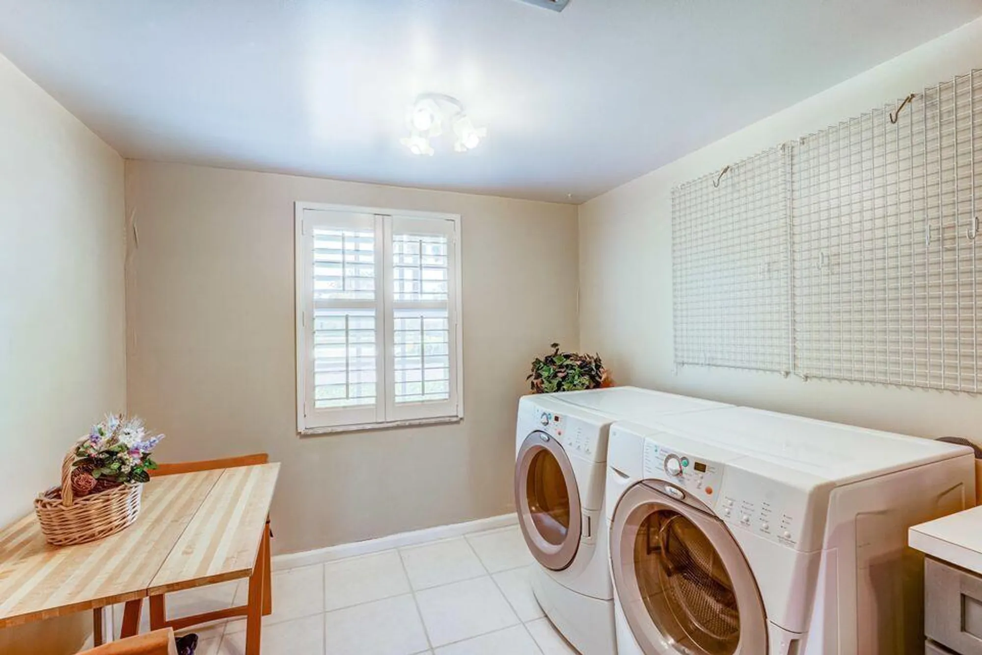 Property Slideshow image 24 of 32 | 1160 sugar sands blvd # 1, Riviera Beach, FL, 33404