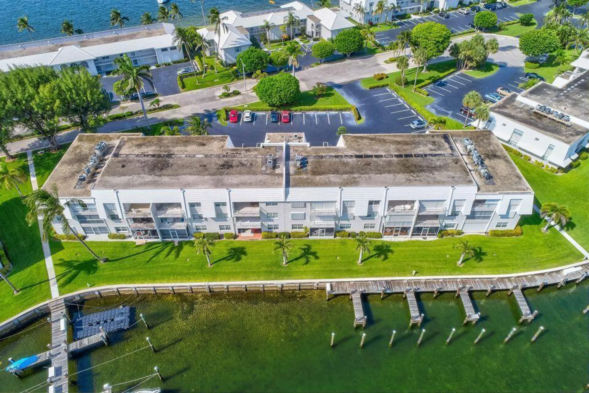 Property Slideshow image 18 of 32 | 1160 sugar sands blvd # 1, Riviera Beach, FL, 33404