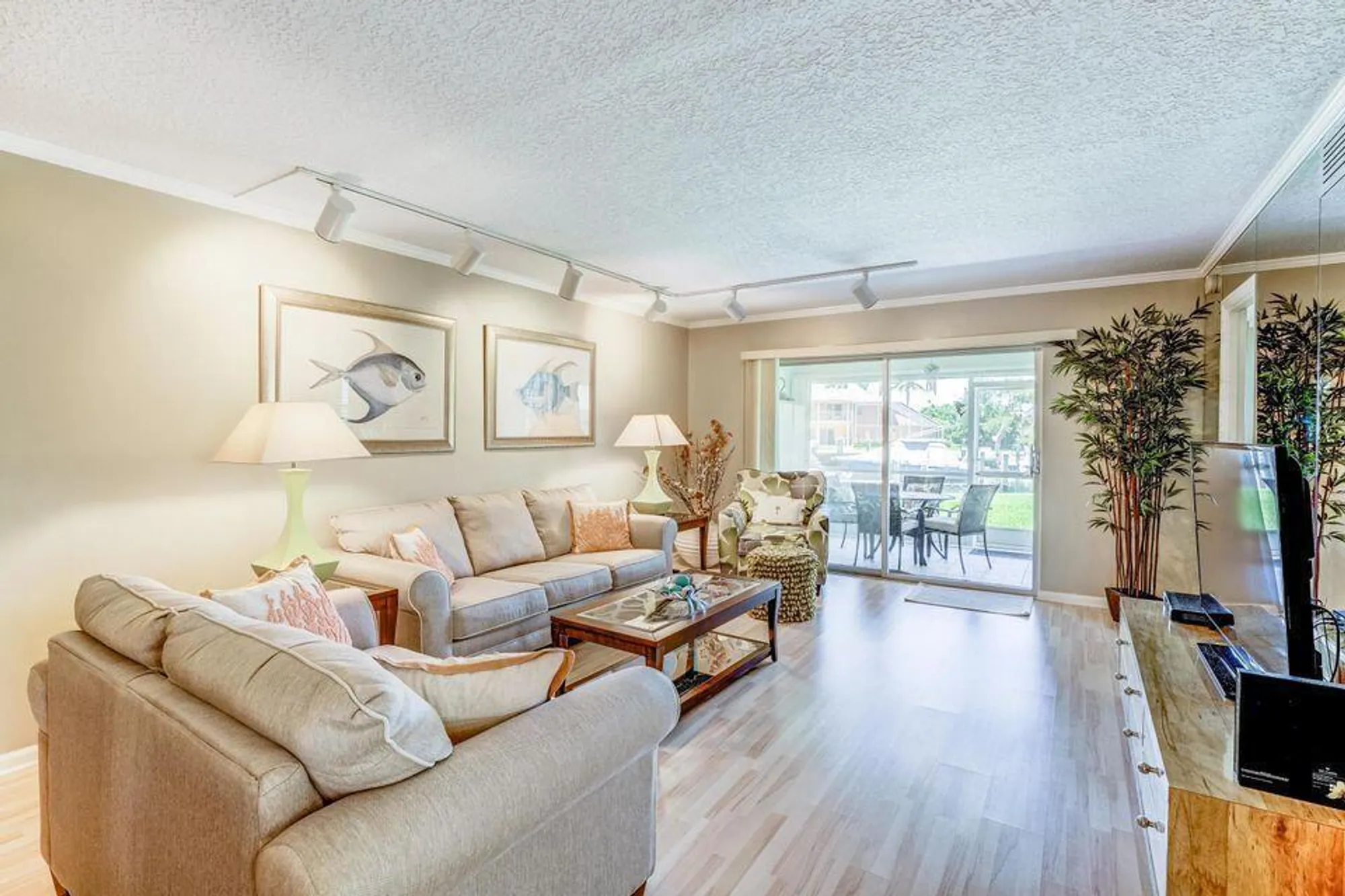 Property Slideshow image 5 of 32 | 1160 sugar sands blvd # 1, Riviera Beach, FL, 33404