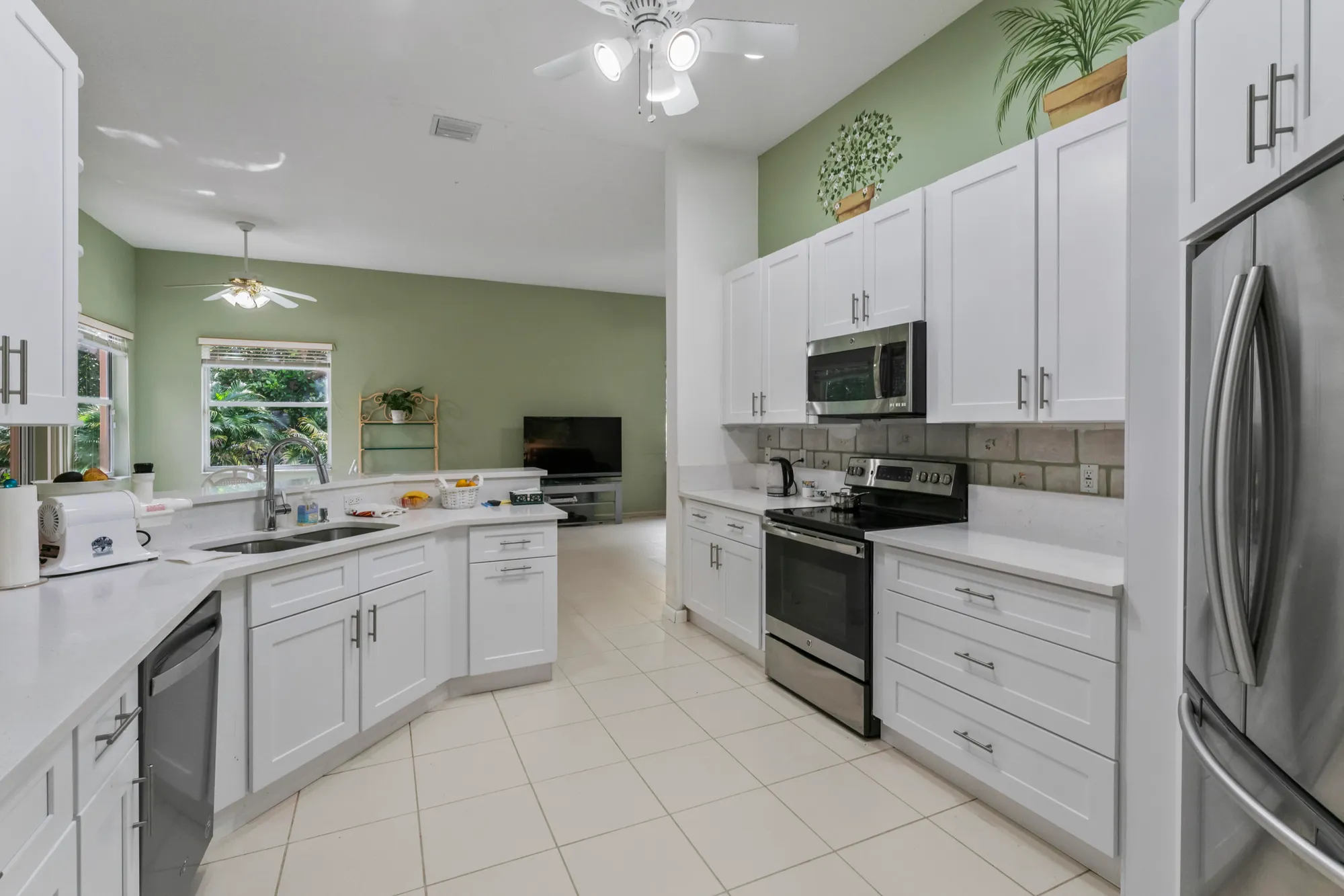 Property Slideshow image 9 of 21 | 8958 terni ln, Boynton Beach, FL, 33472
