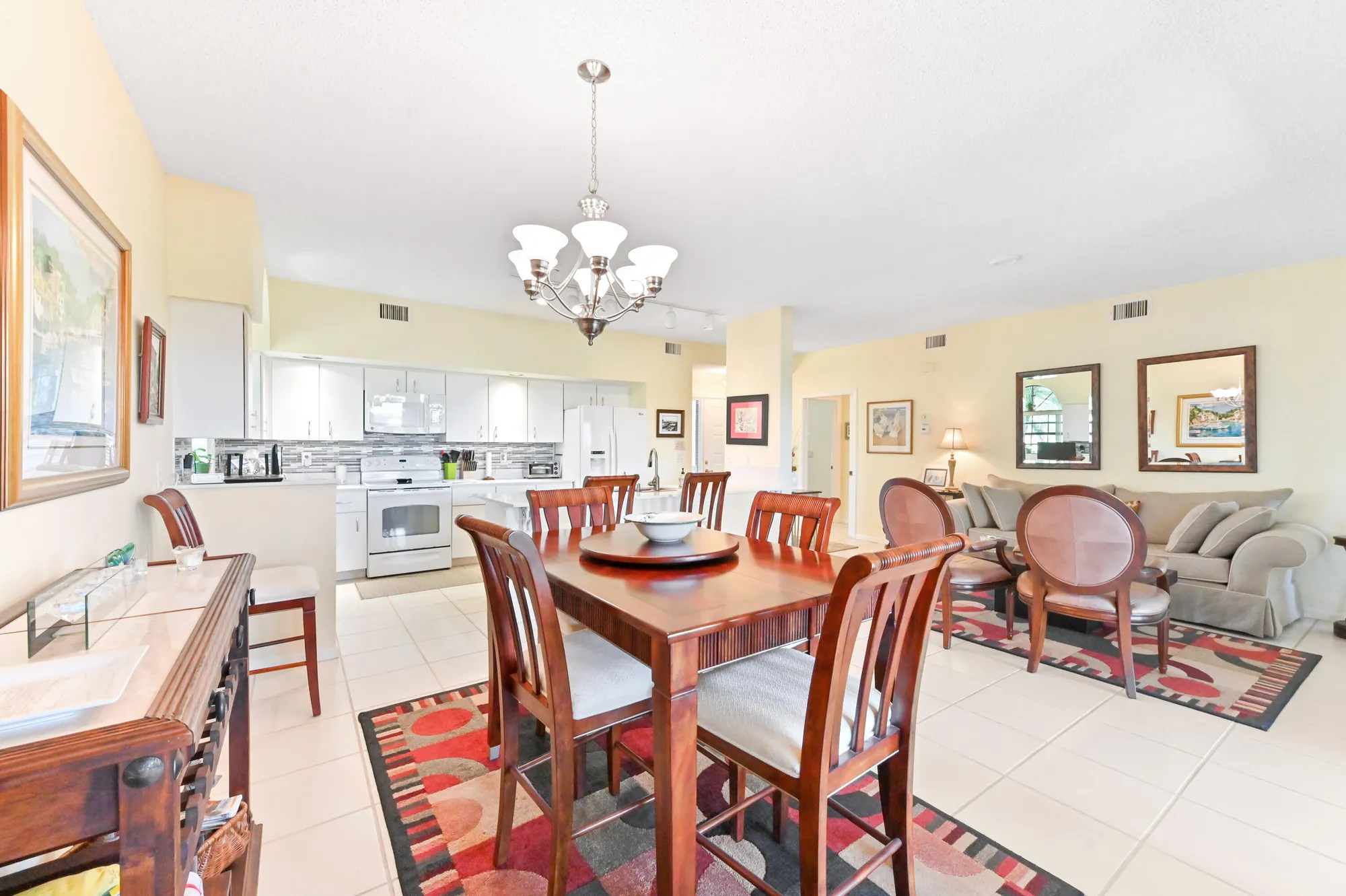 Property Slideshow image 9 of 56 | 8033 aberdeen dr apt 102, Boynton Beach, FL, 33472