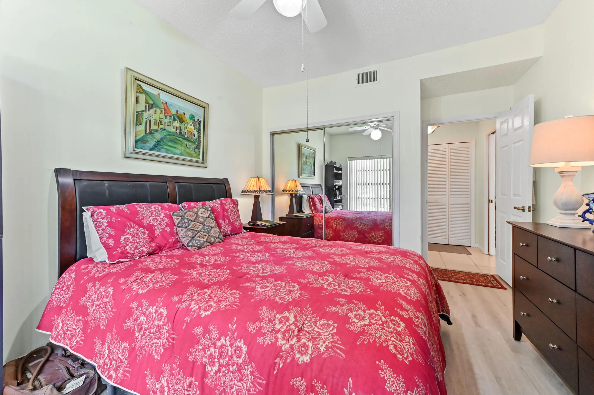 Property Slideshow image 13 of 56 | 8033 aberdeen dr apt 102, Boynton Beach, FL, 33472