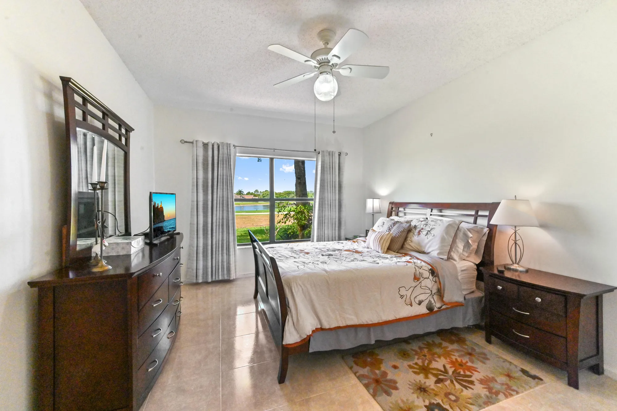 Property Slideshow image 15 of 56 | 8033 aberdeen dr apt 102, Boynton Beach, FL, 33472