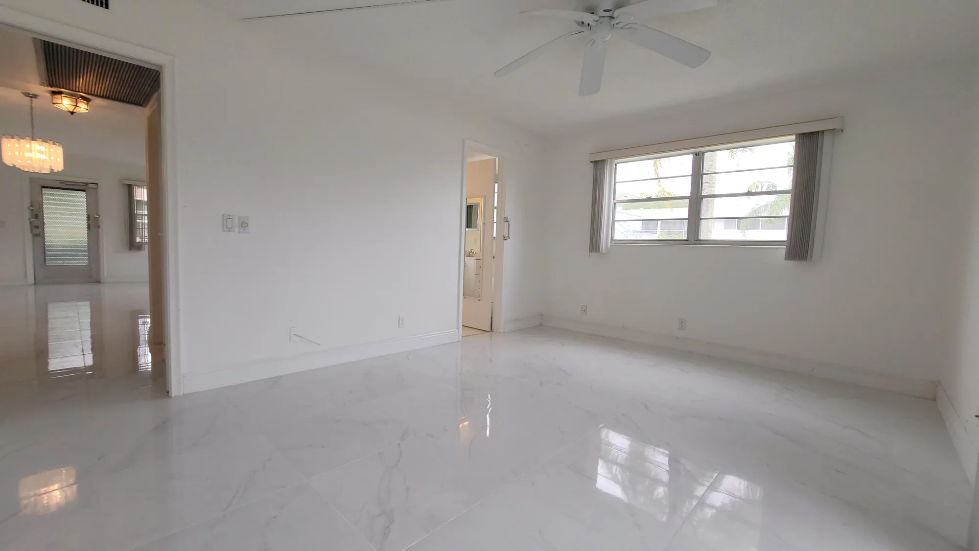 Property Slideshow image 15 of 51 | 405 windsor r, West Palm Beach, FL, 33417