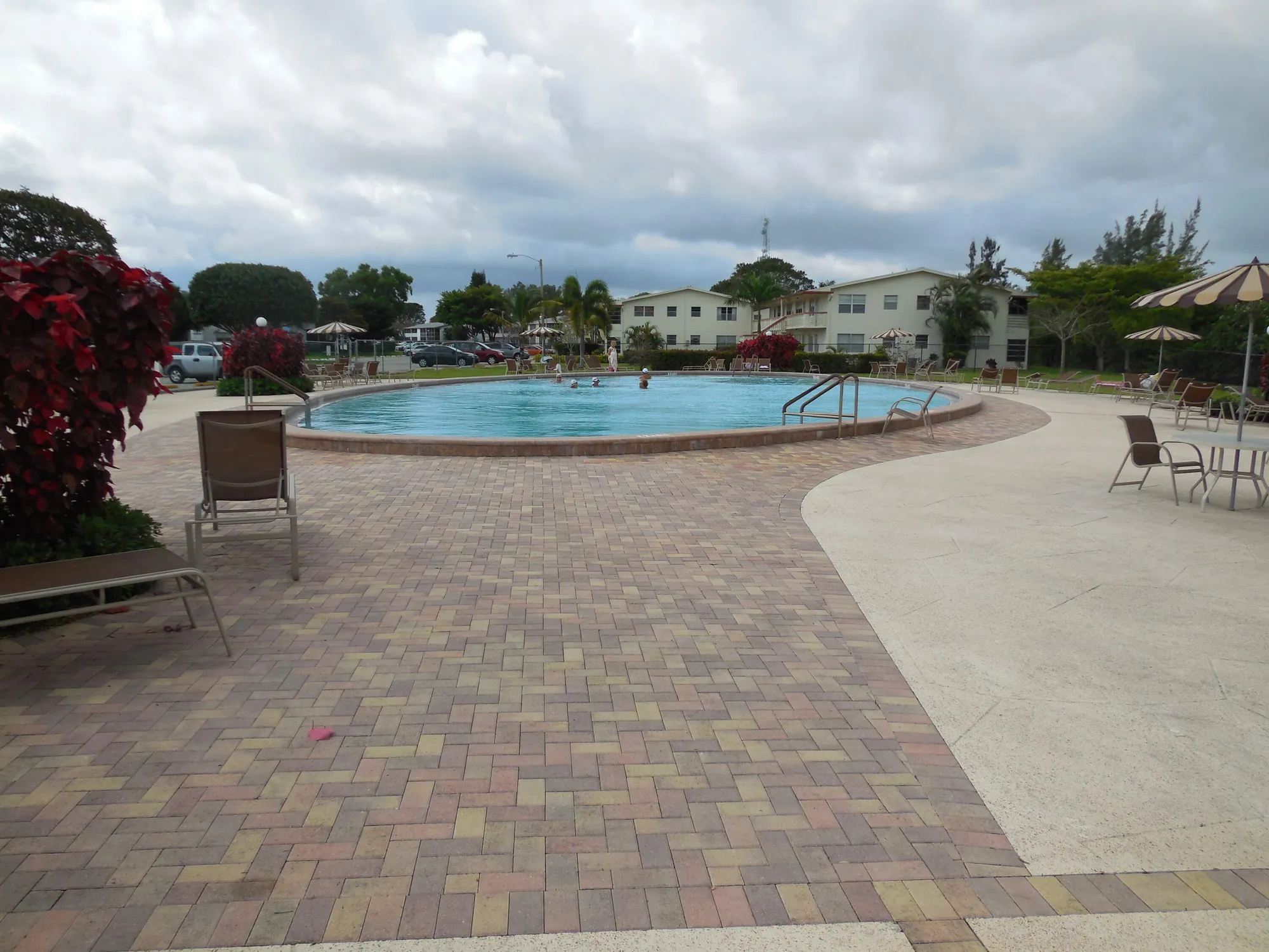 Property Slideshow image 31 of 51 | 405 windsor r, West Palm Beach, FL, 33417