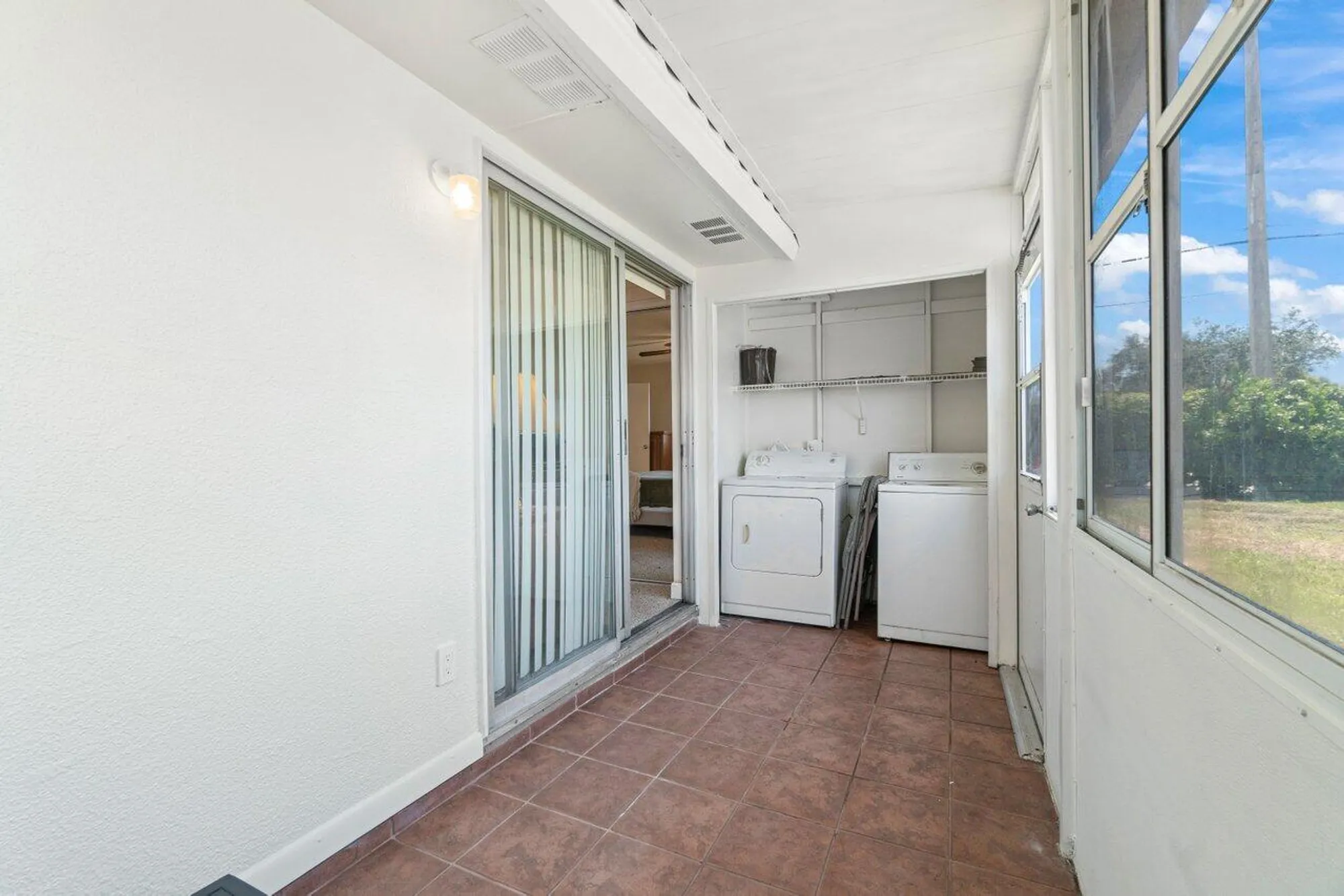 Property Slideshow image 12 of 16 | 266 seville l, Delray Beach, FL, 33446