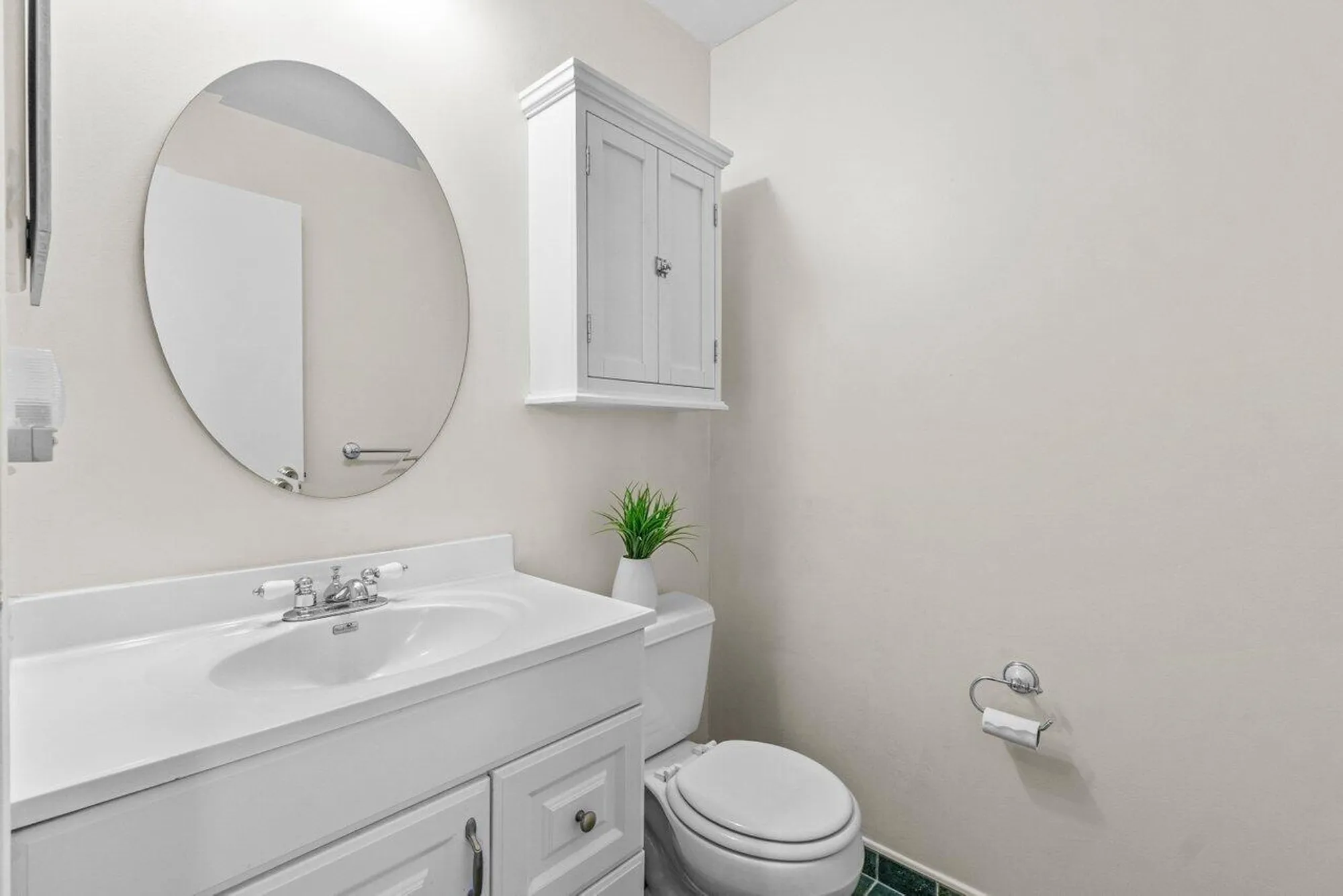 Property Slideshow image 5 of 16 | 266 seville l, Delray Beach, FL, 33446