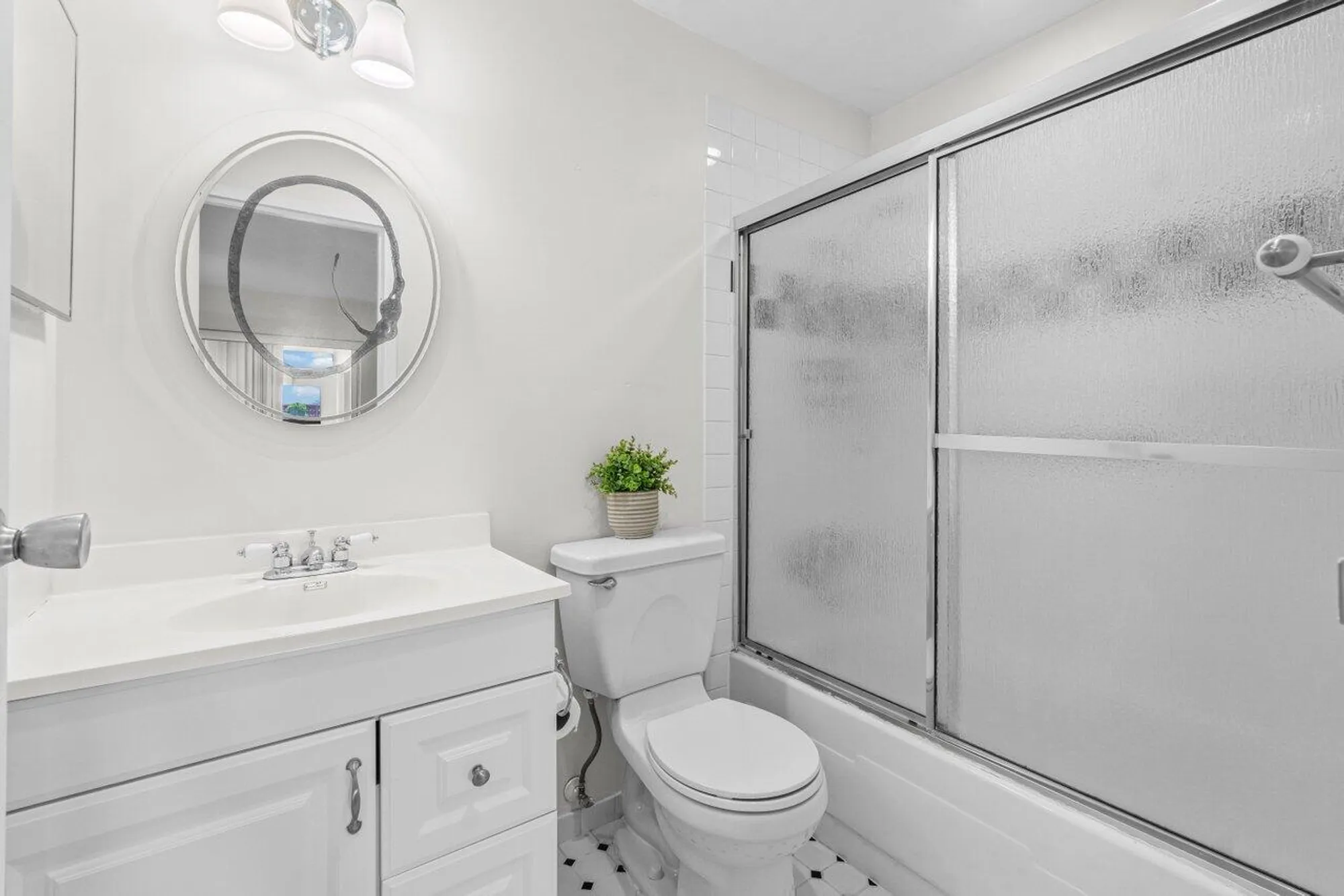 Property Slideshow image 9 of 16 | 266 seville l, Delray Beach, FL, 33446