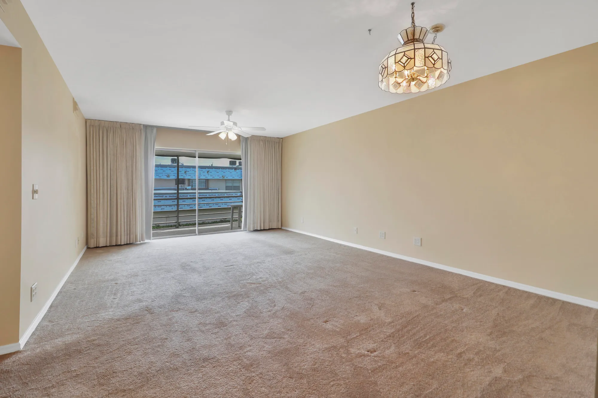 Property Slideshow image 12 of 17 | 12016 greenway cir 204, Royal Palm Beach, FL, 33411