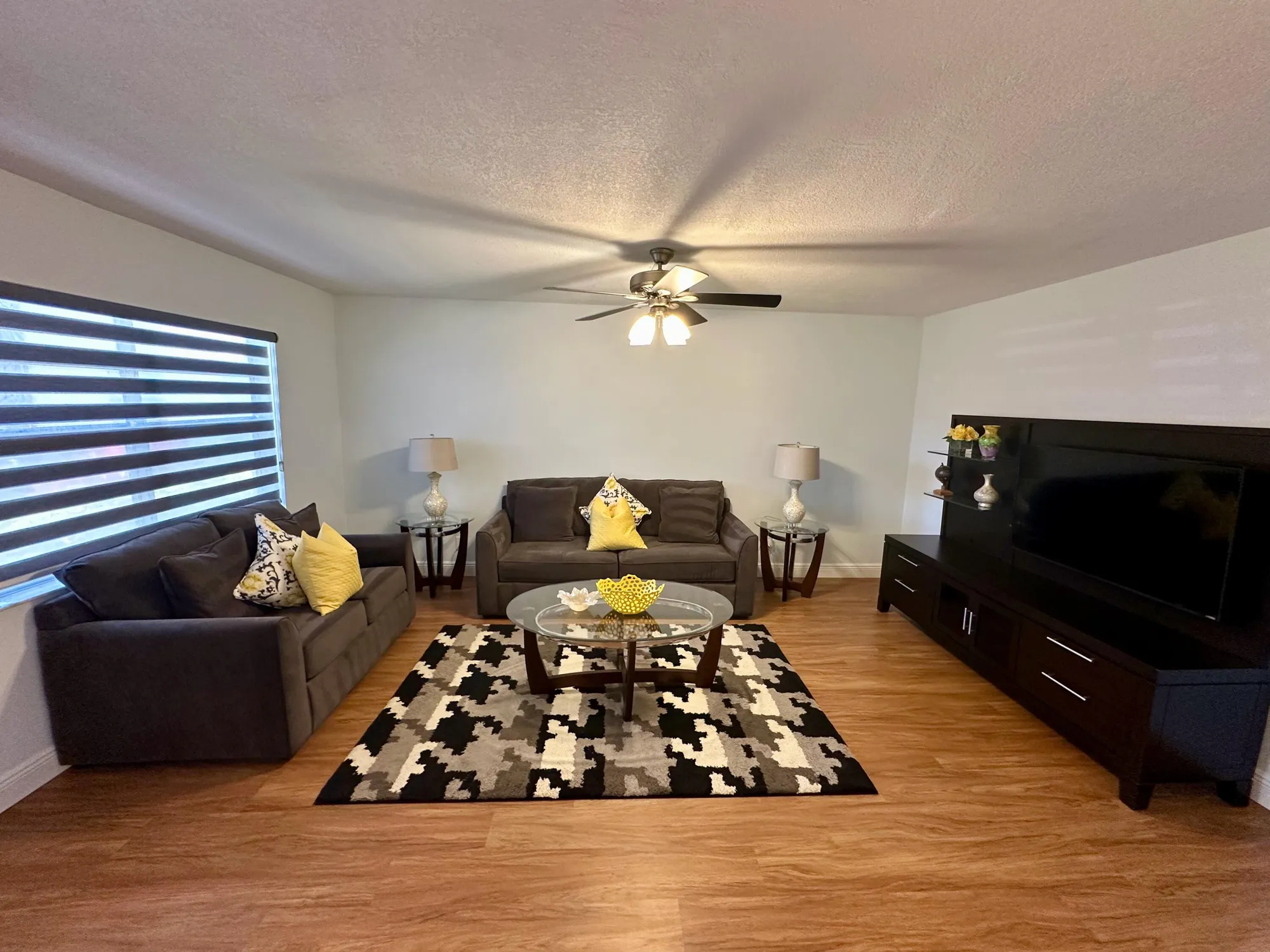 Property Slideshow image 9 of 31 | 446 burgundy j # 446, Delray Beach, FL, 33484