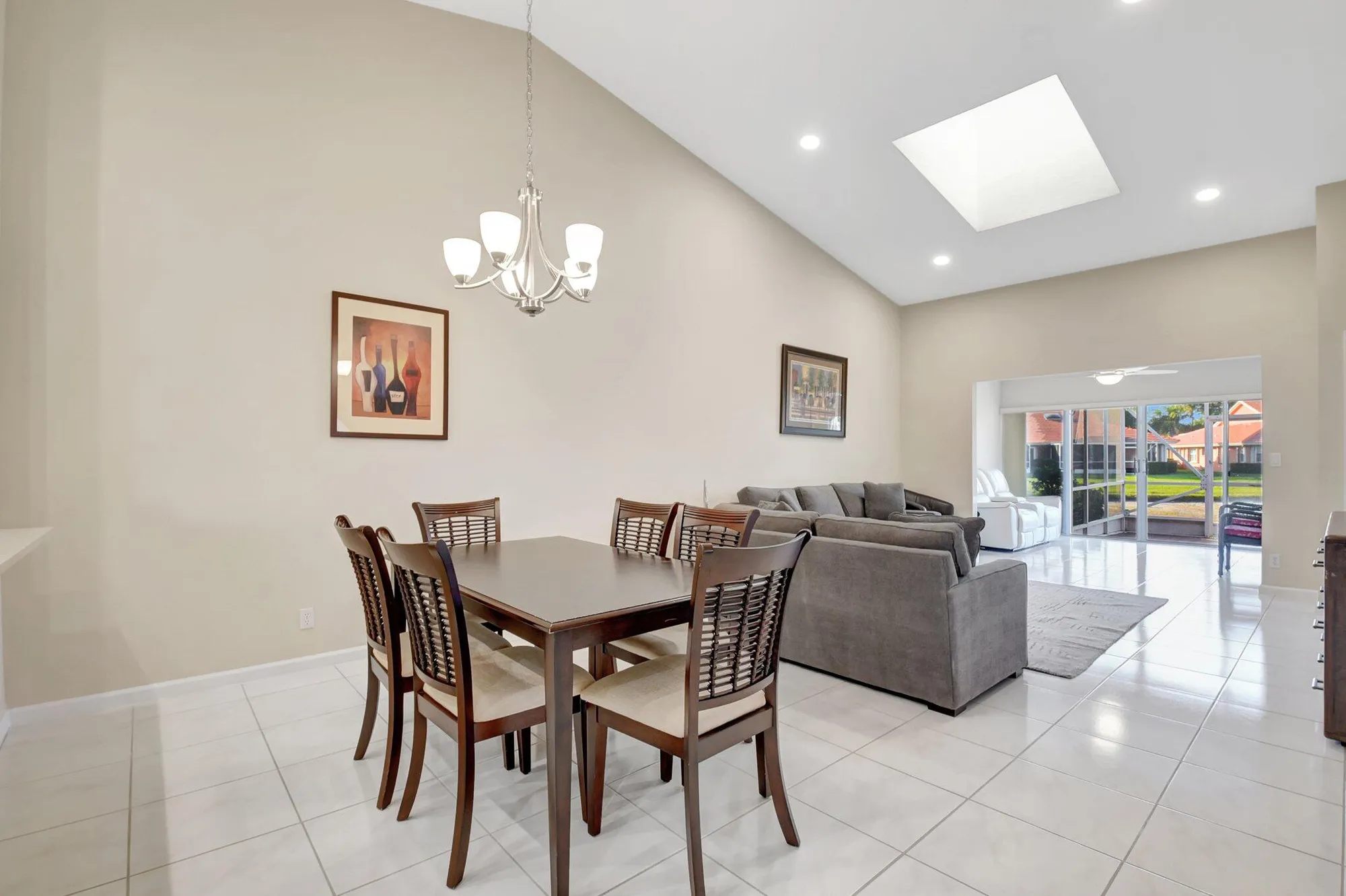 Property Slideshow image 19 of 64 | 5707 royal lake cir, Boynton Beach, FL, 33437