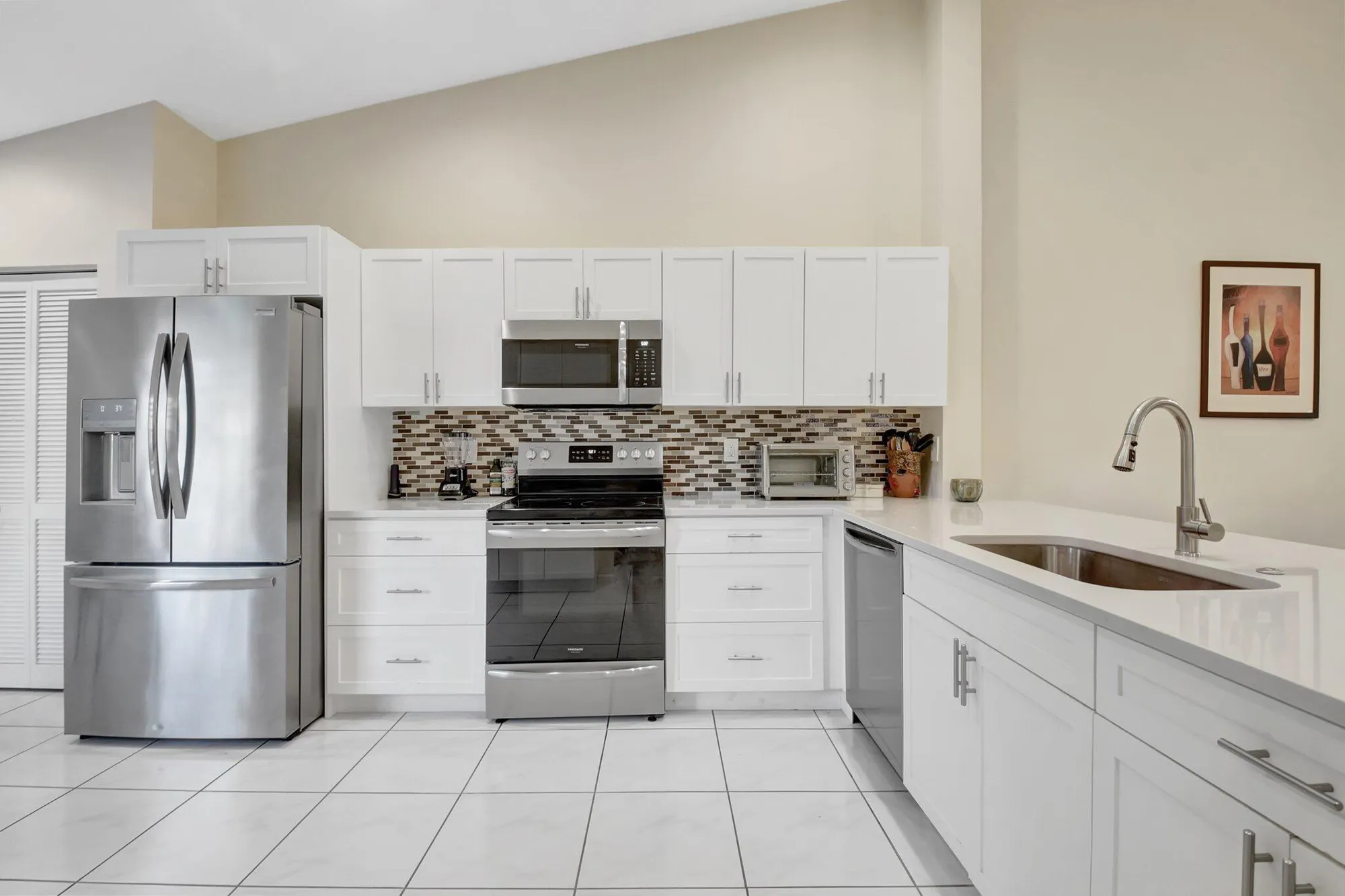 Property Slideshow image 11 of 64 | 5707 royal lake cir, Boynton Beach, FL, 33437