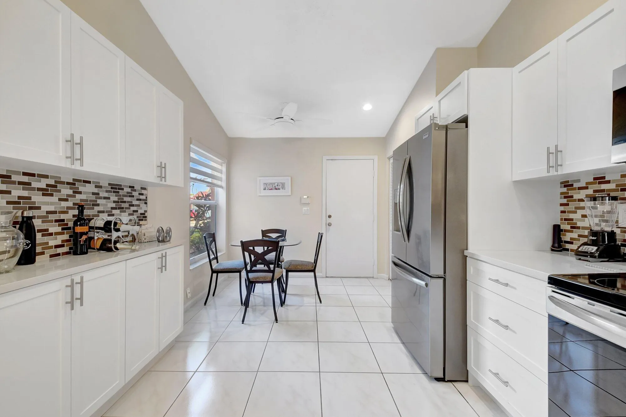 Property Slideshow image 14 of 64 | 5707 royal lake cir, Boynton Beach, FL, 33437