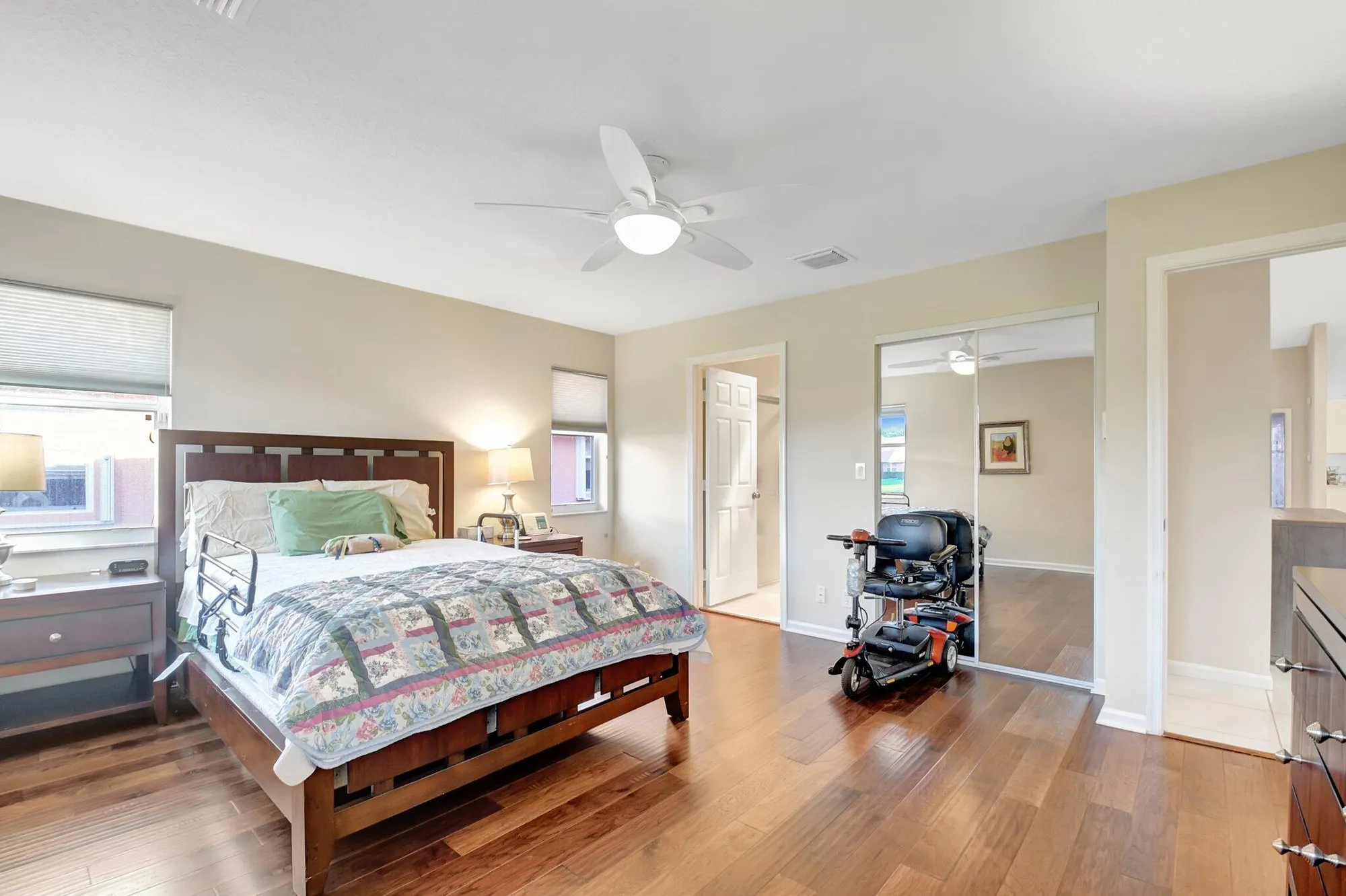 Property Slideshow image 28 of 64 | 5707 royal lake cir, Boynton Beach, FL, 33437