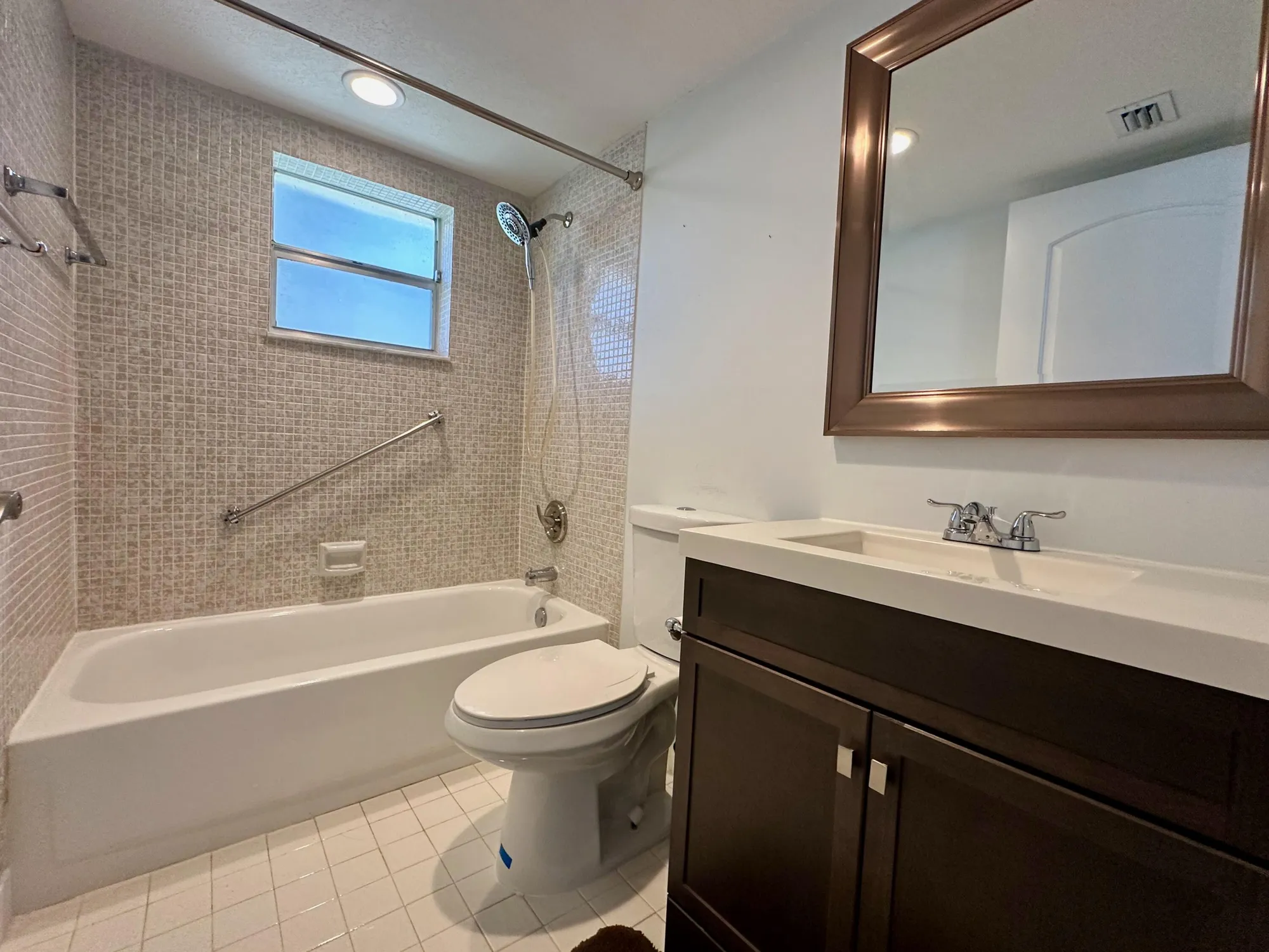 Property Slideshow image 20 of 31 | 446 burgundy j # 446, Delray Beach, FL, 33484