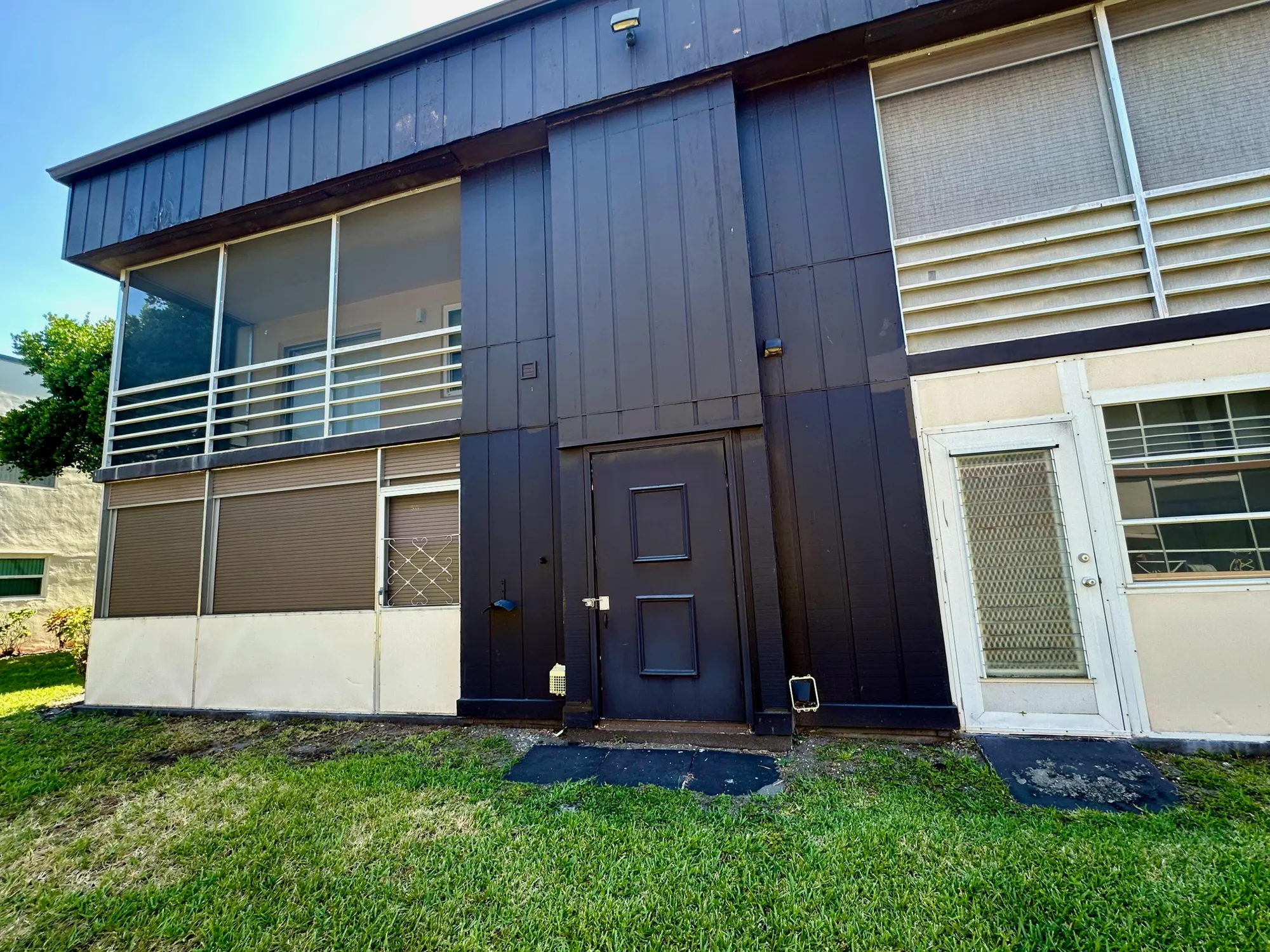 Property Slideshow image 21 of 31 | 446 burgundy j # 446, Delray Beach, FL, 33484