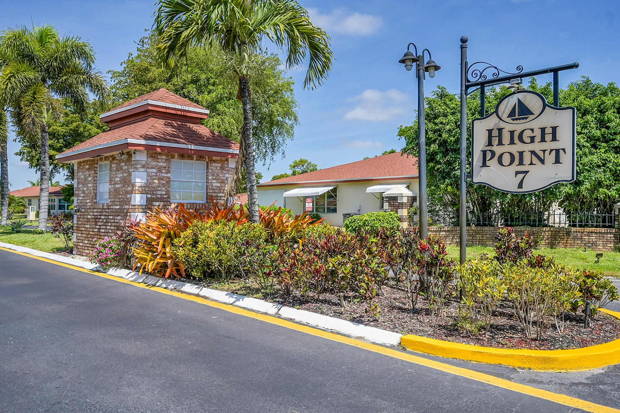 Property Slideshow image 1 of 45 | 4585 nw 3rd st d, Delray Beach, FL, 33445