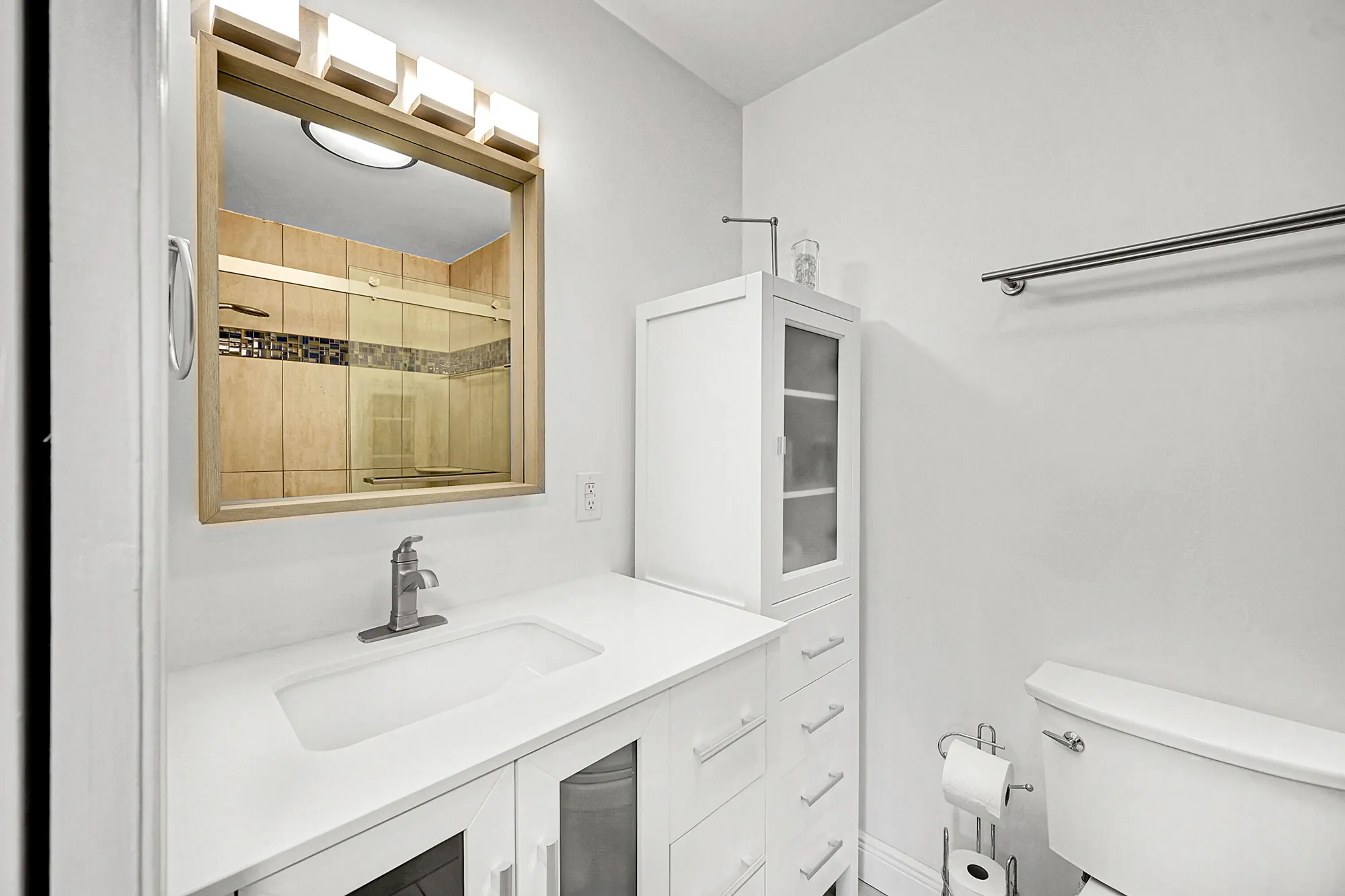 Property Slideshow image 30 of 45 | 4585 nw 3rd st d, Delray Beach, FL, 33445