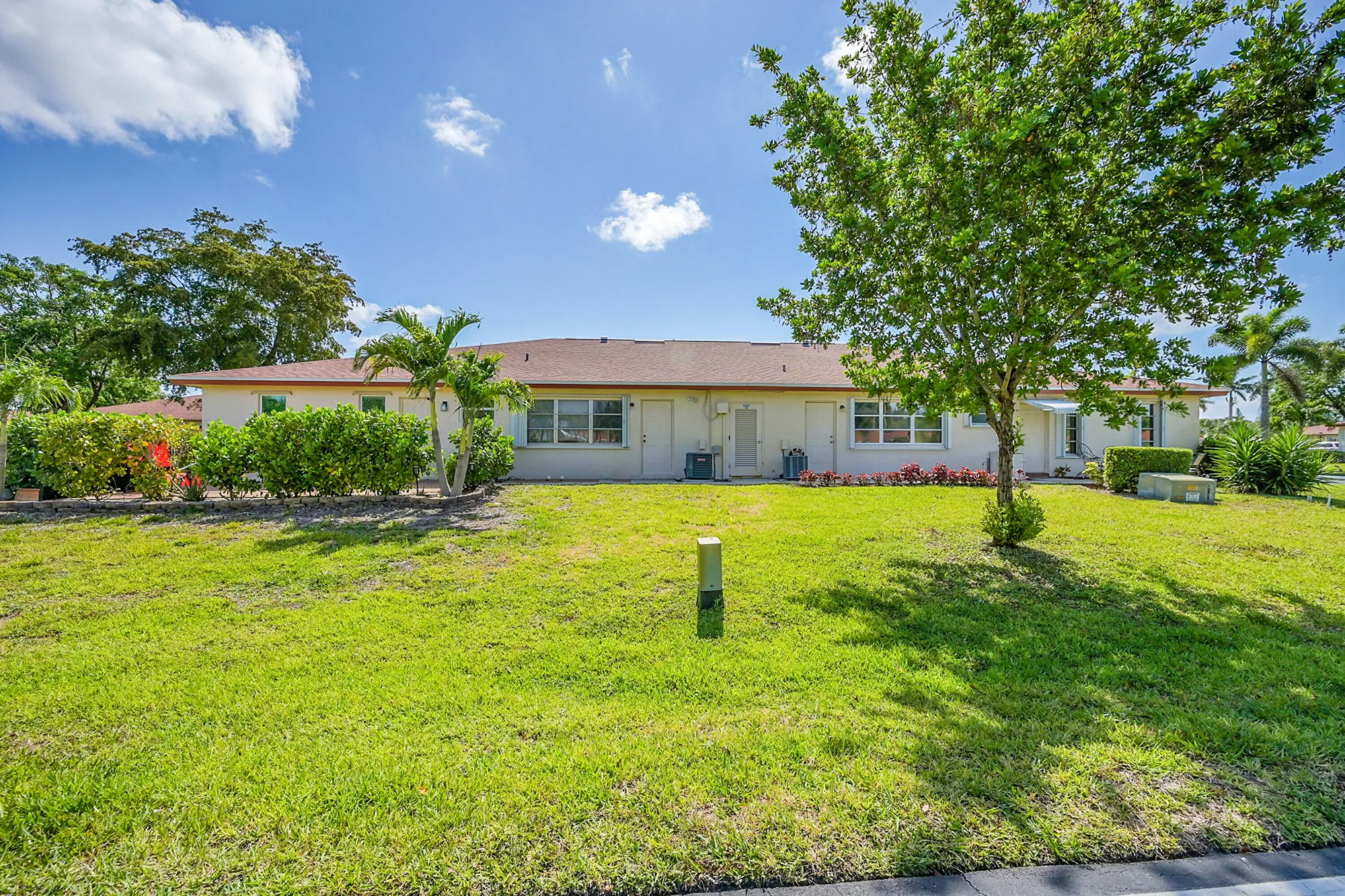 Property Slideshow image 39 of 45 | 4585 nw 3rd st d, Delray Beach, FL, 33445