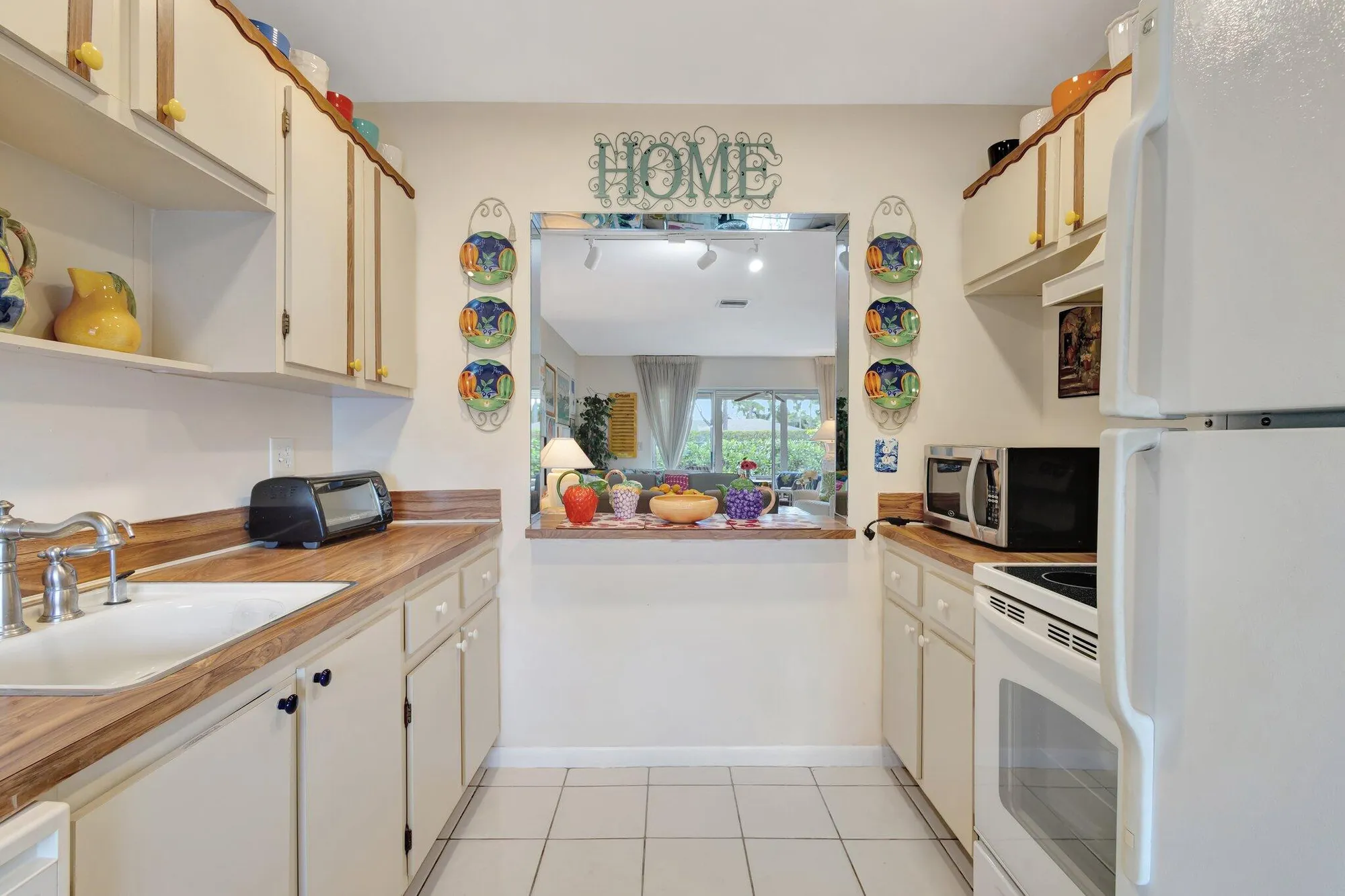 Property Slideshow image 5 of 27 | 5200 privet b pl b, Delray Beach, FL, 33484