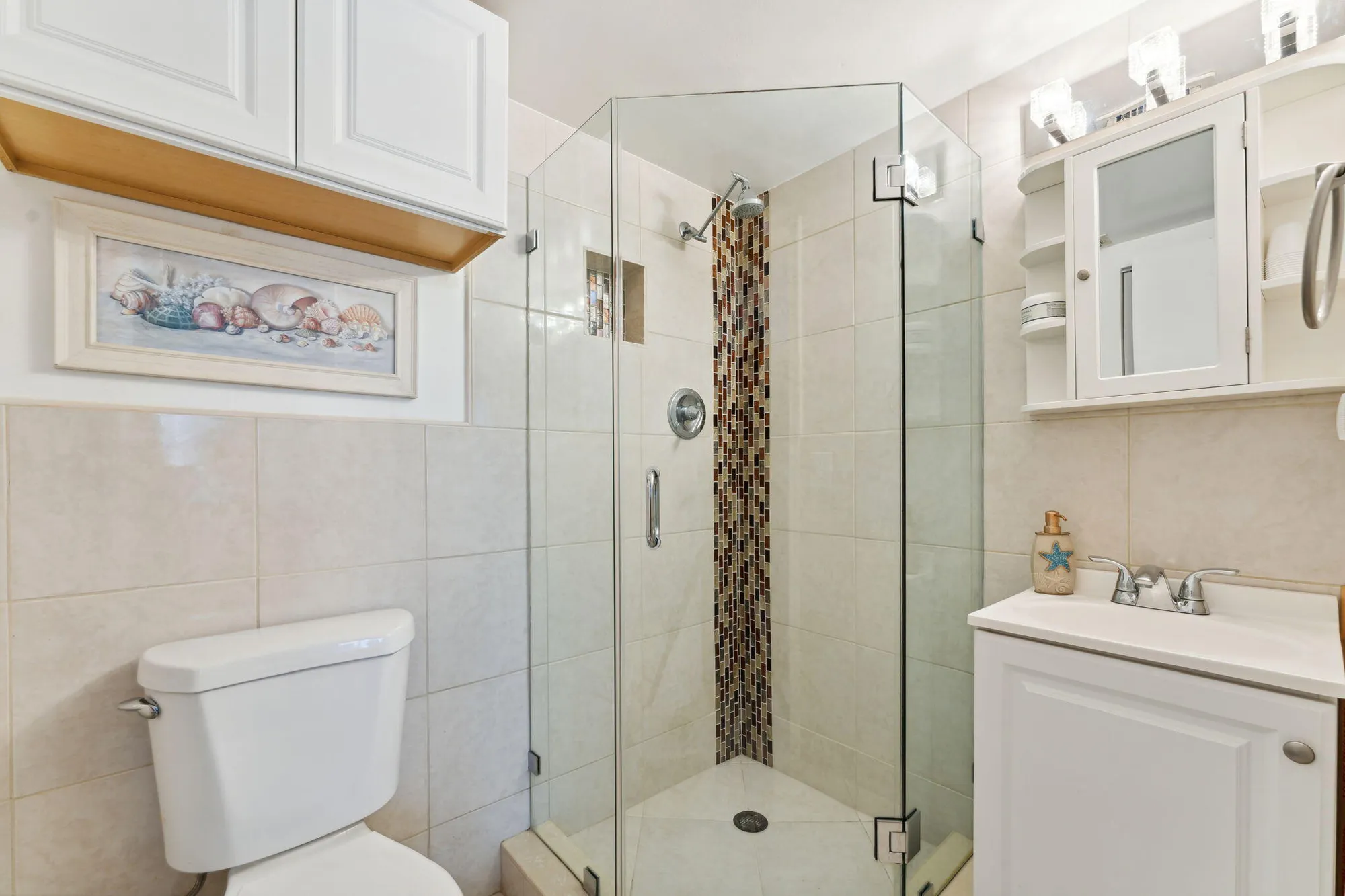 Property Slideshow image 12 of 23 | 2520 black olive blvd apt 103, Delray Beach, FL, 33445