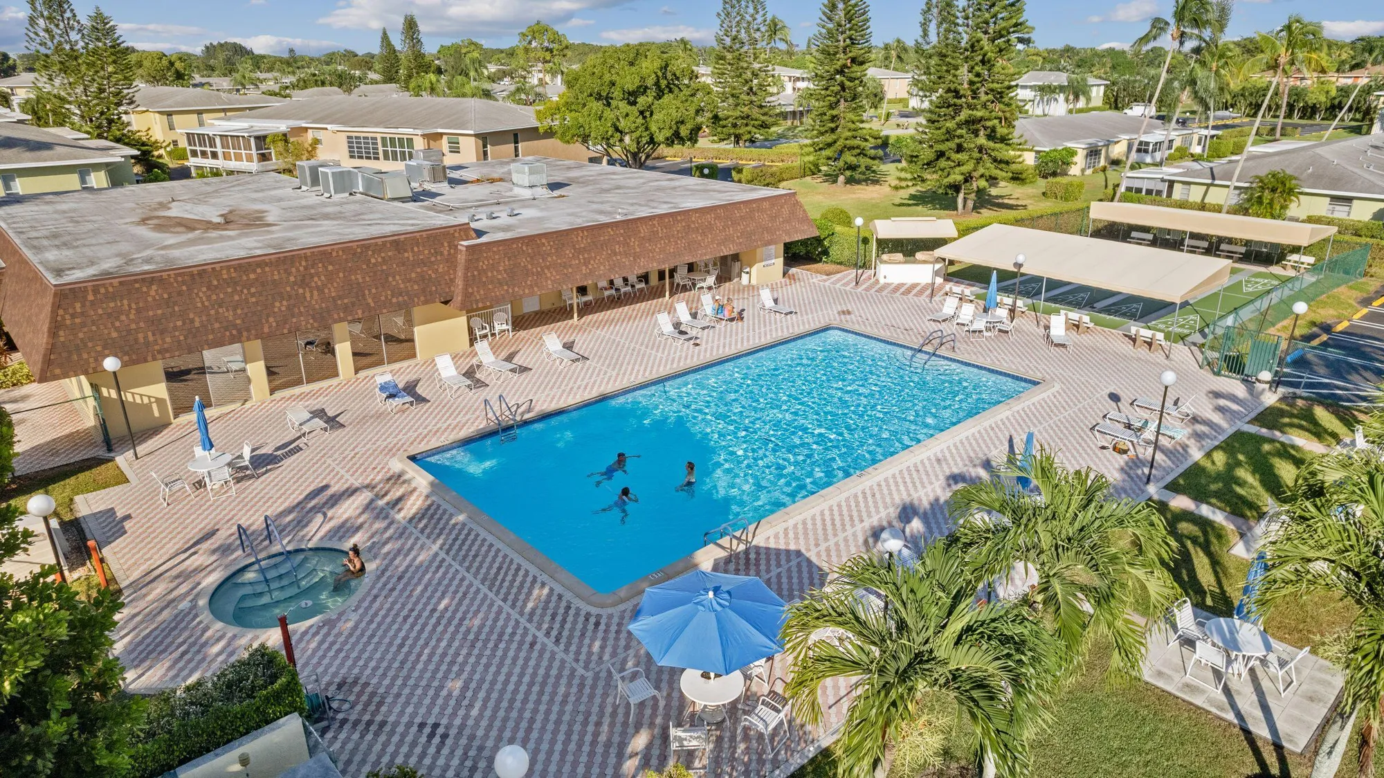 Property Slideshow image 19 of 23 | 2520 black olive blvd apt 103, Delray Beach, FL, 33445