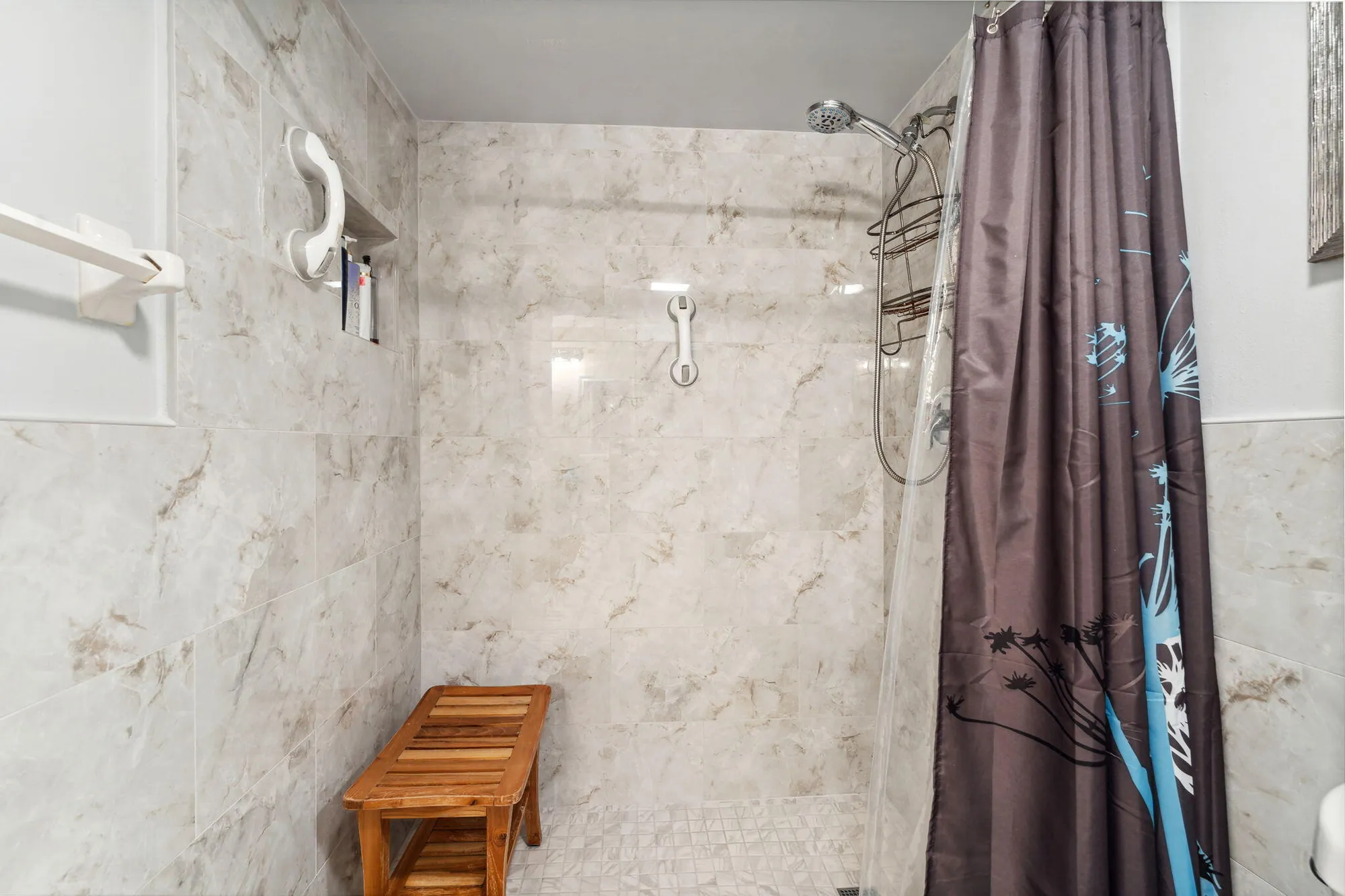 Property Slideshow image 10 of 23 | 2520 black olive blvd apt 103, Delray Beach, FL, 33445