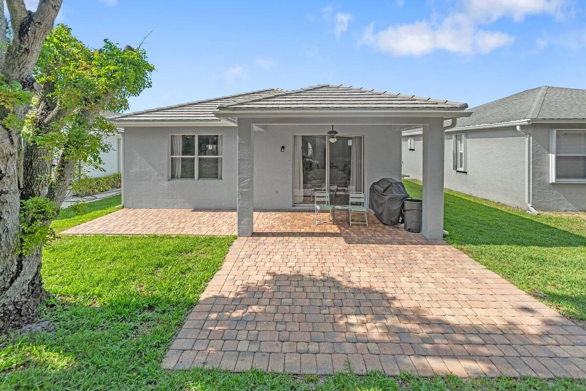 Property Slideshow image 22 of 36 | 846 sw rocky bayou ter, Port Saint Lucie, FL, 34986