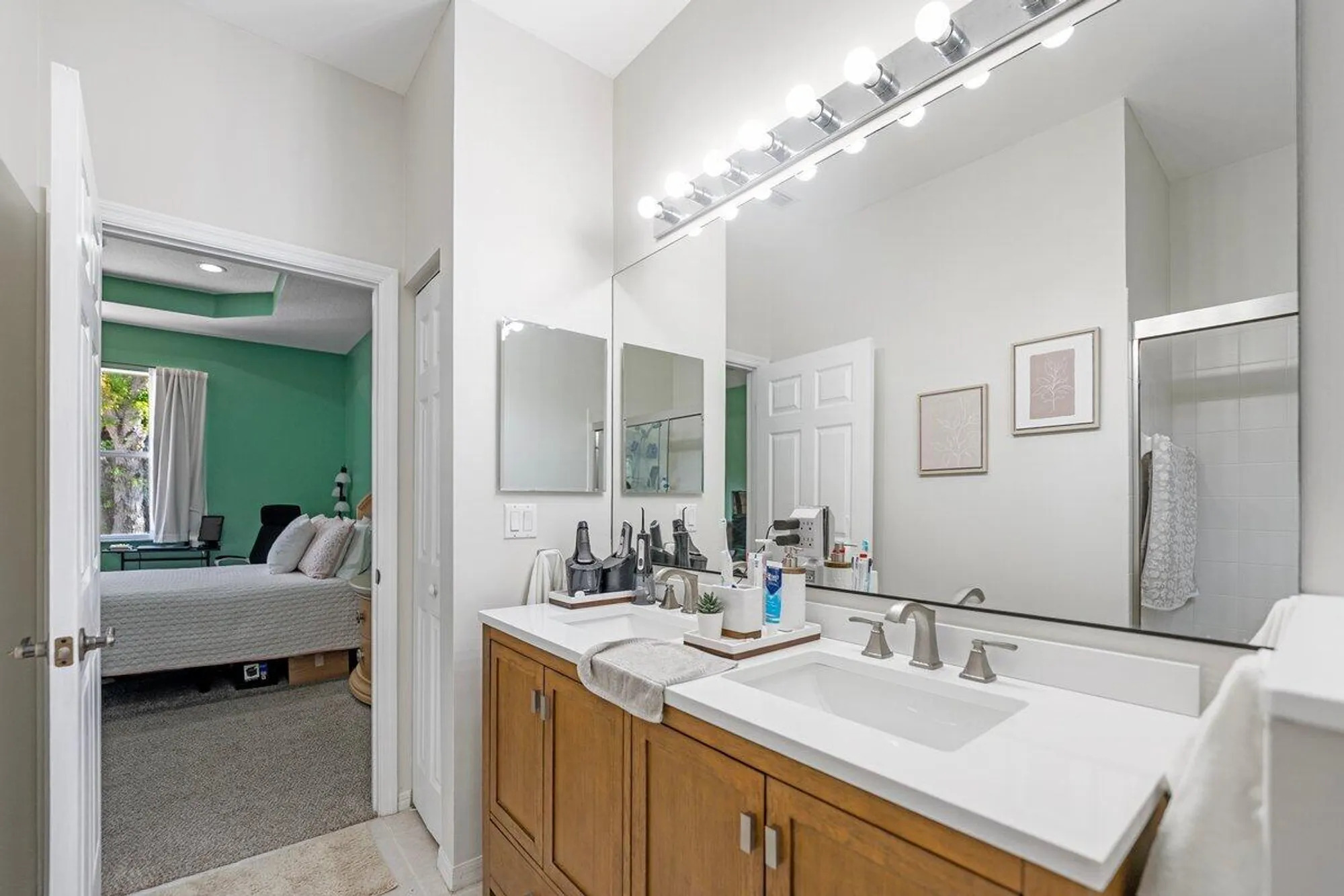 Property Slideshow image 17 of 36 | 846 sw rocky bayou ter, Port Saint Lucie, FL, 34986