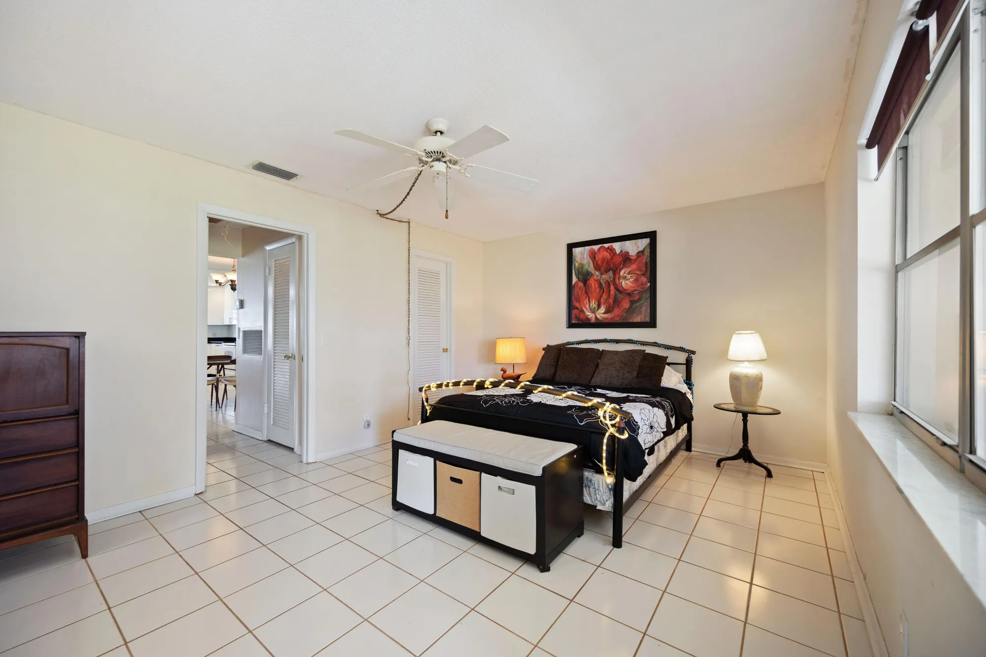 Property Slideshow image 7 of 17 | 210 south blvd c, Boynton Beach, FL, 33435