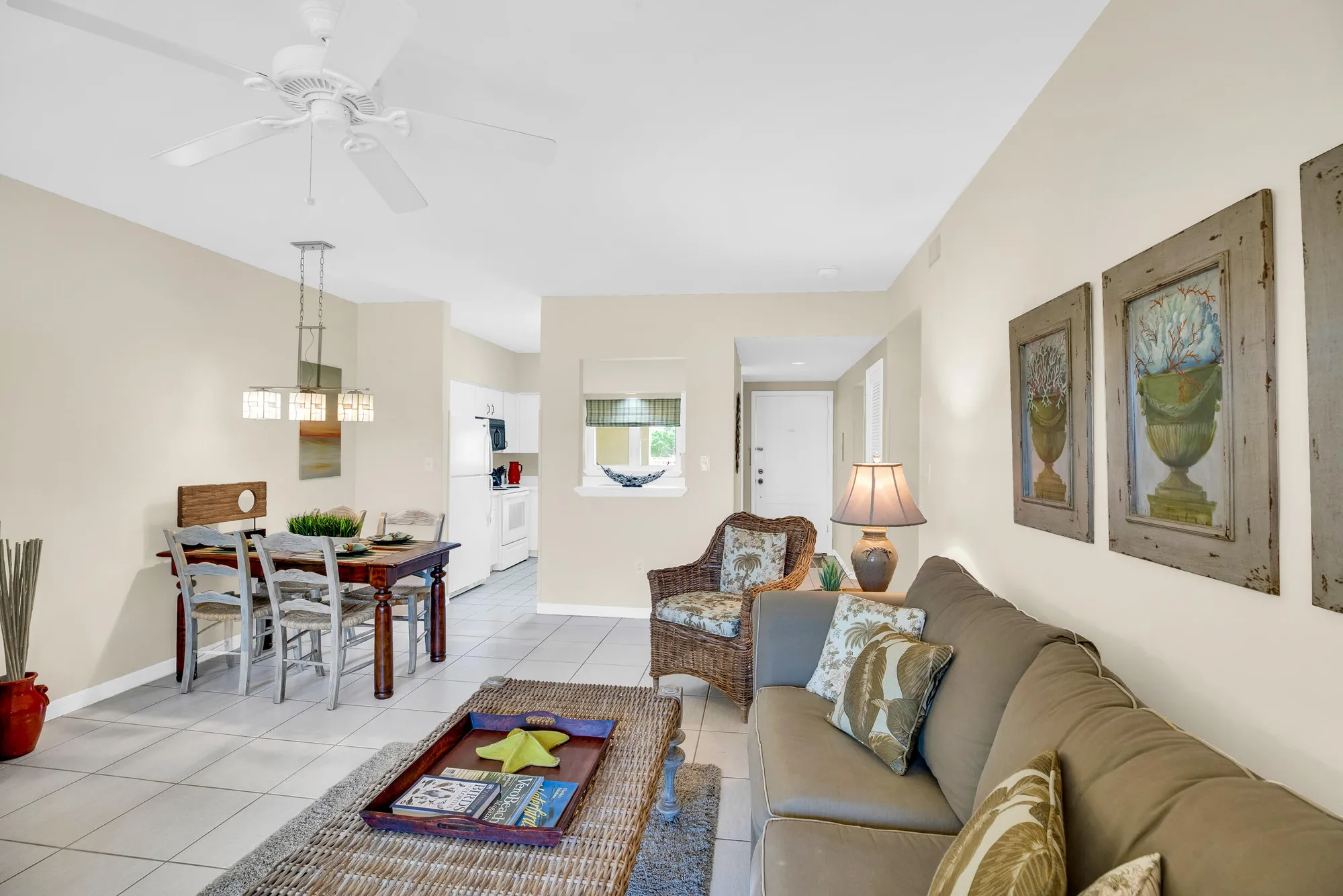 Property Slideshow image 7 of 77 | 5040 harmony cir 205, Vero Beach, FL, 32967