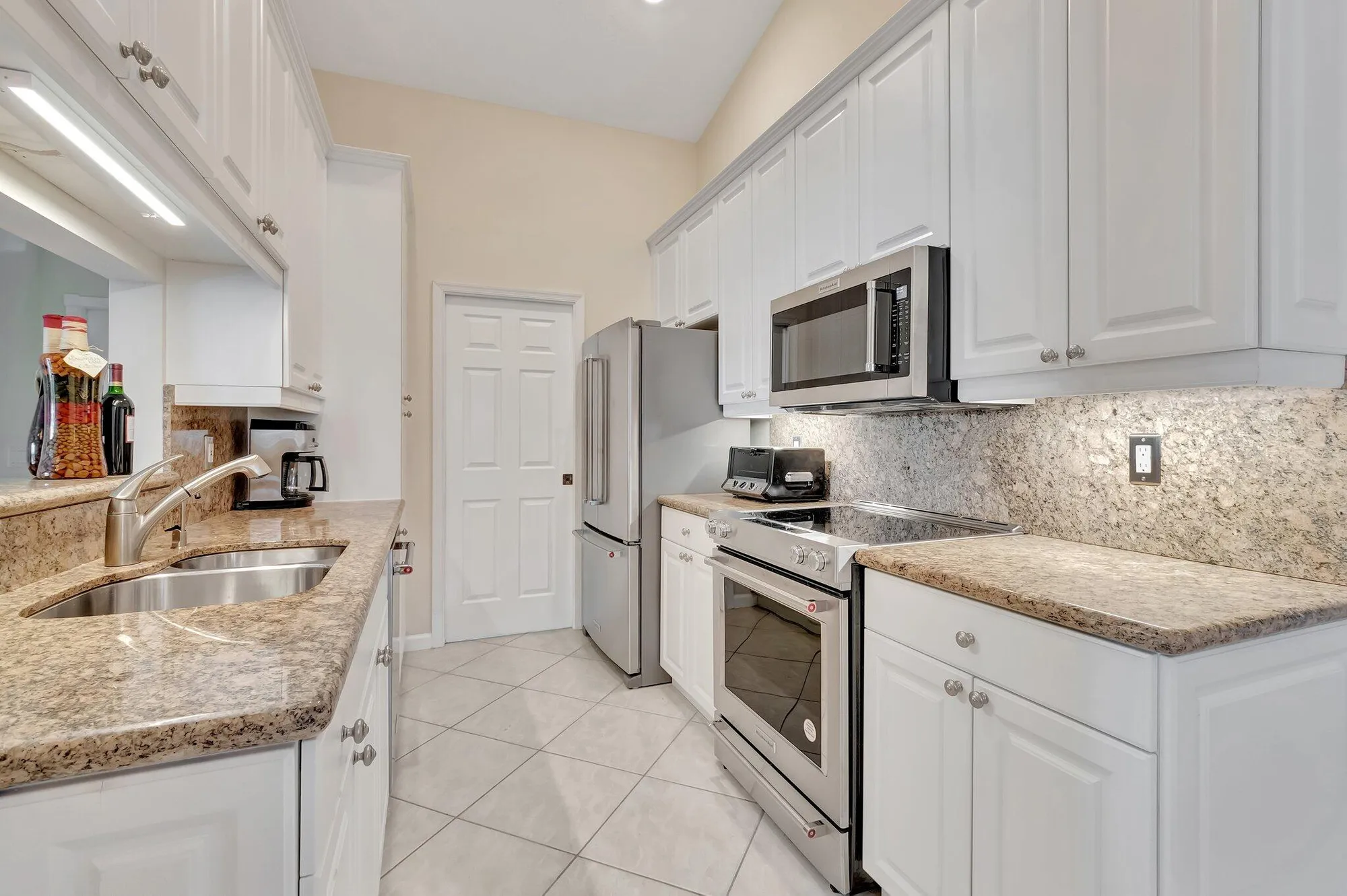 Property Slideshow image 26 of 77 | 7331 chorale rd, Boynton Beach, FL, 33437