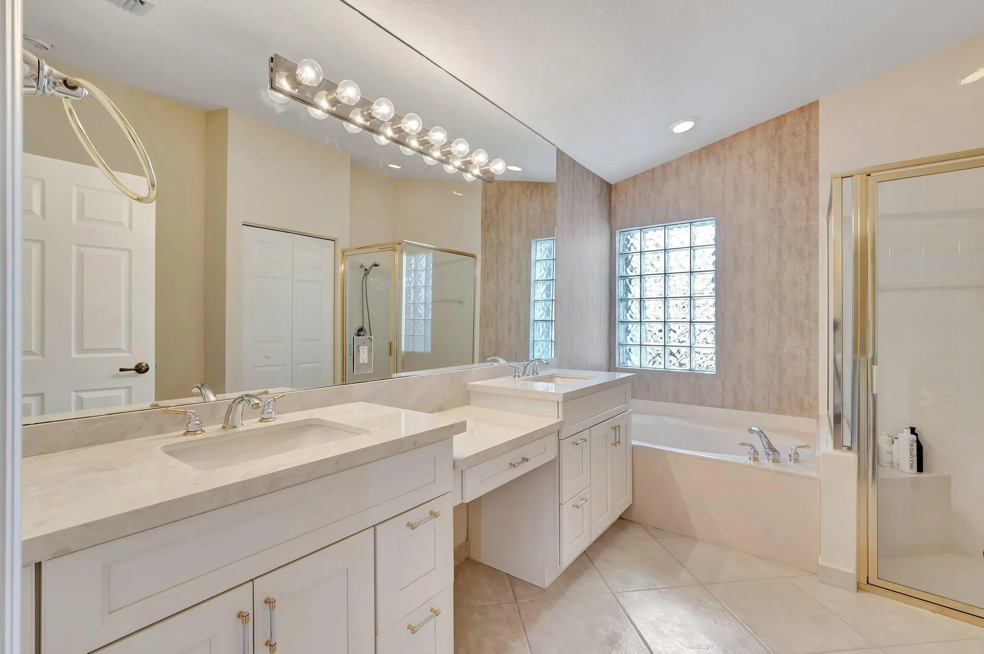 Property Slideshow image 25 of 77 | 7331 chorale rd, Boynton Beach, FL, 33437
