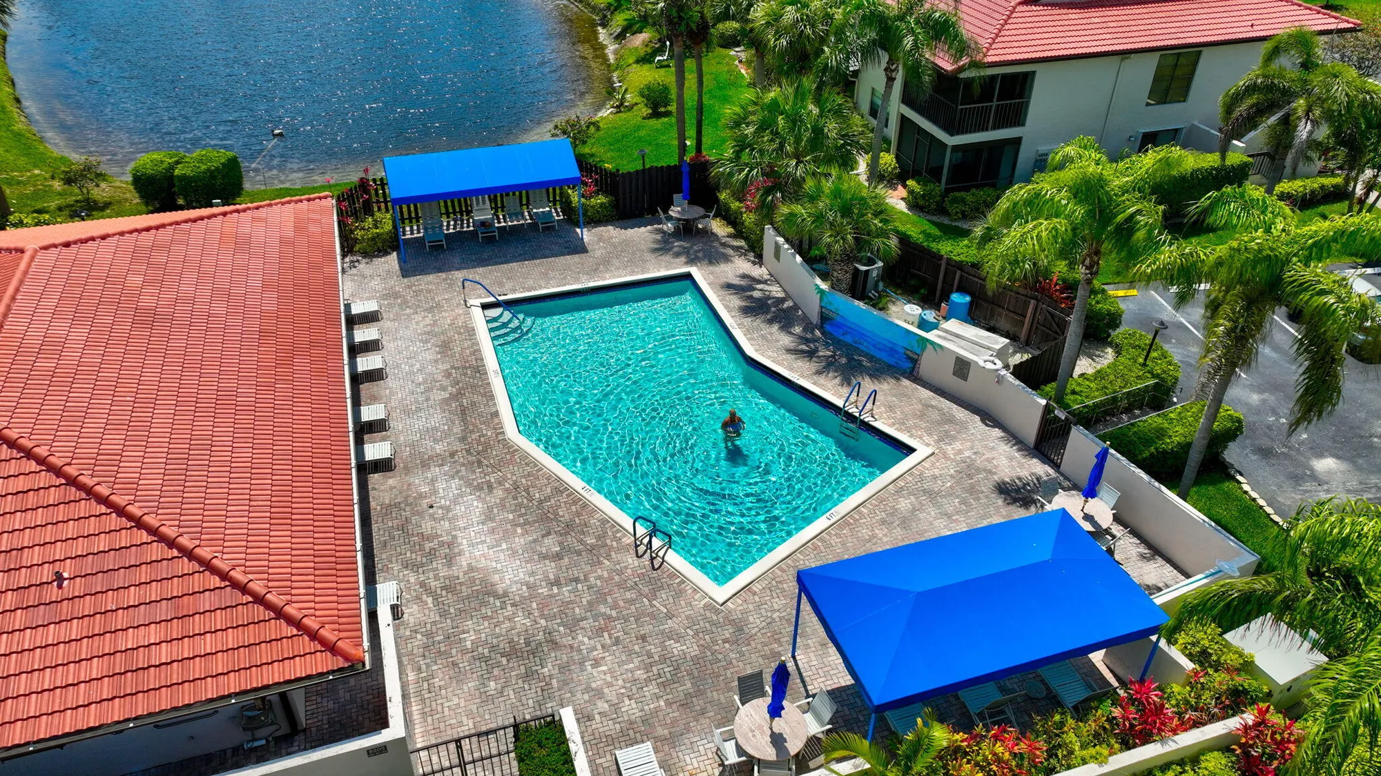 Property Slideshow image 45 of 50 | 8030 eastlake dr # 10b, Boca Raton, FL, 33433