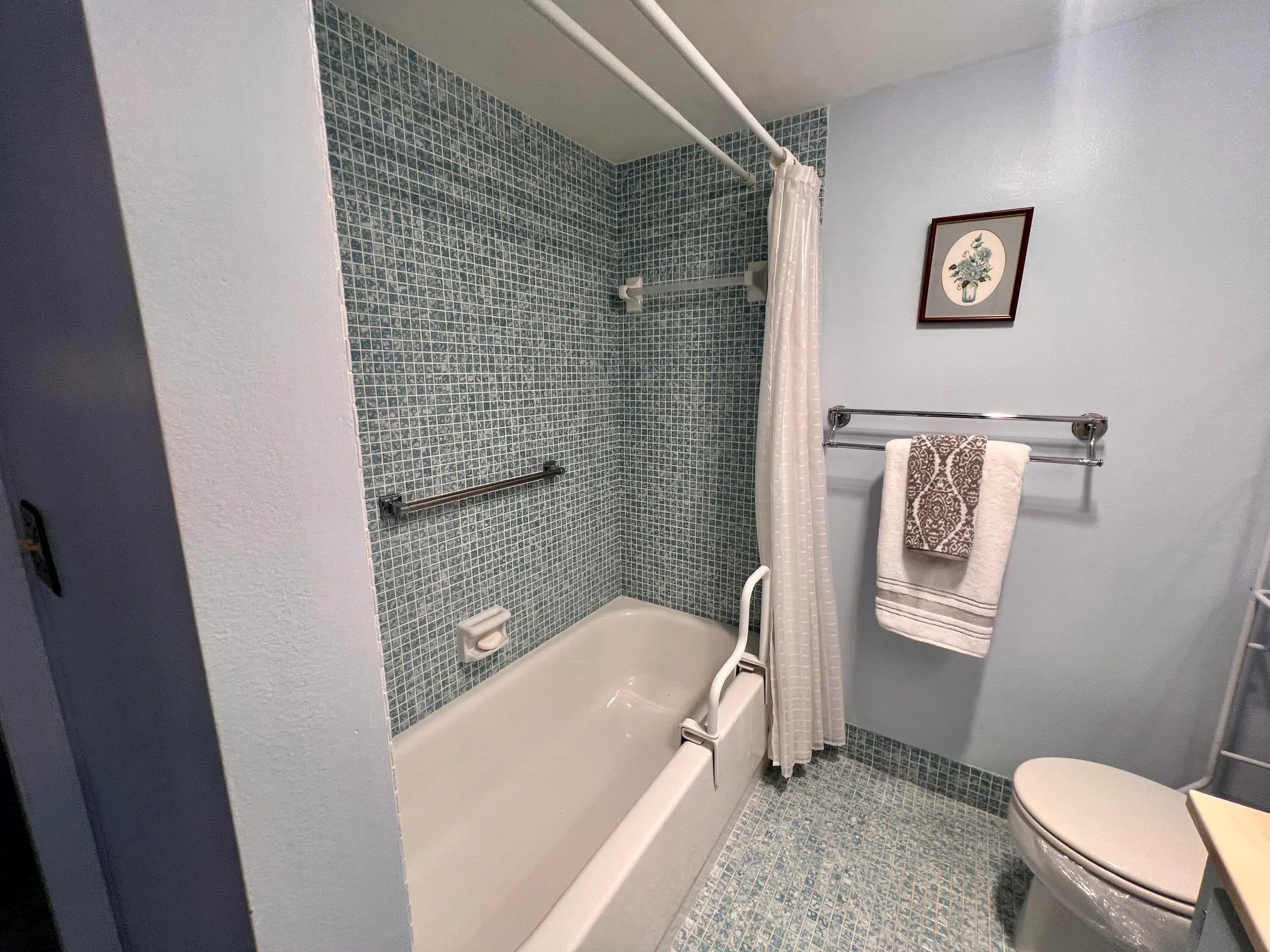 Property Slideshow image 16 of 84 | 432 grantham b, Deerfield Beach, FL, 33442