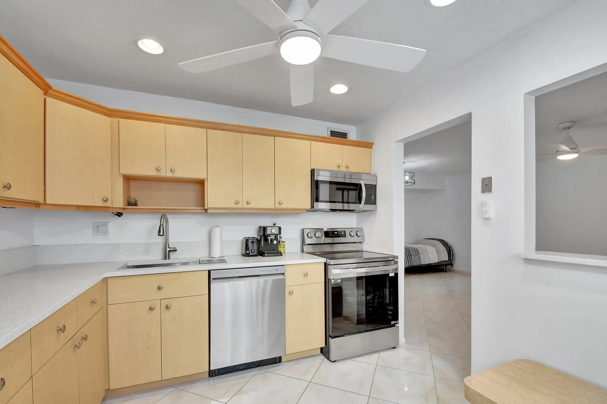 Property Slideshow image 7 of 75 | 459 piedmont j, Delray Beach, FL, 33484