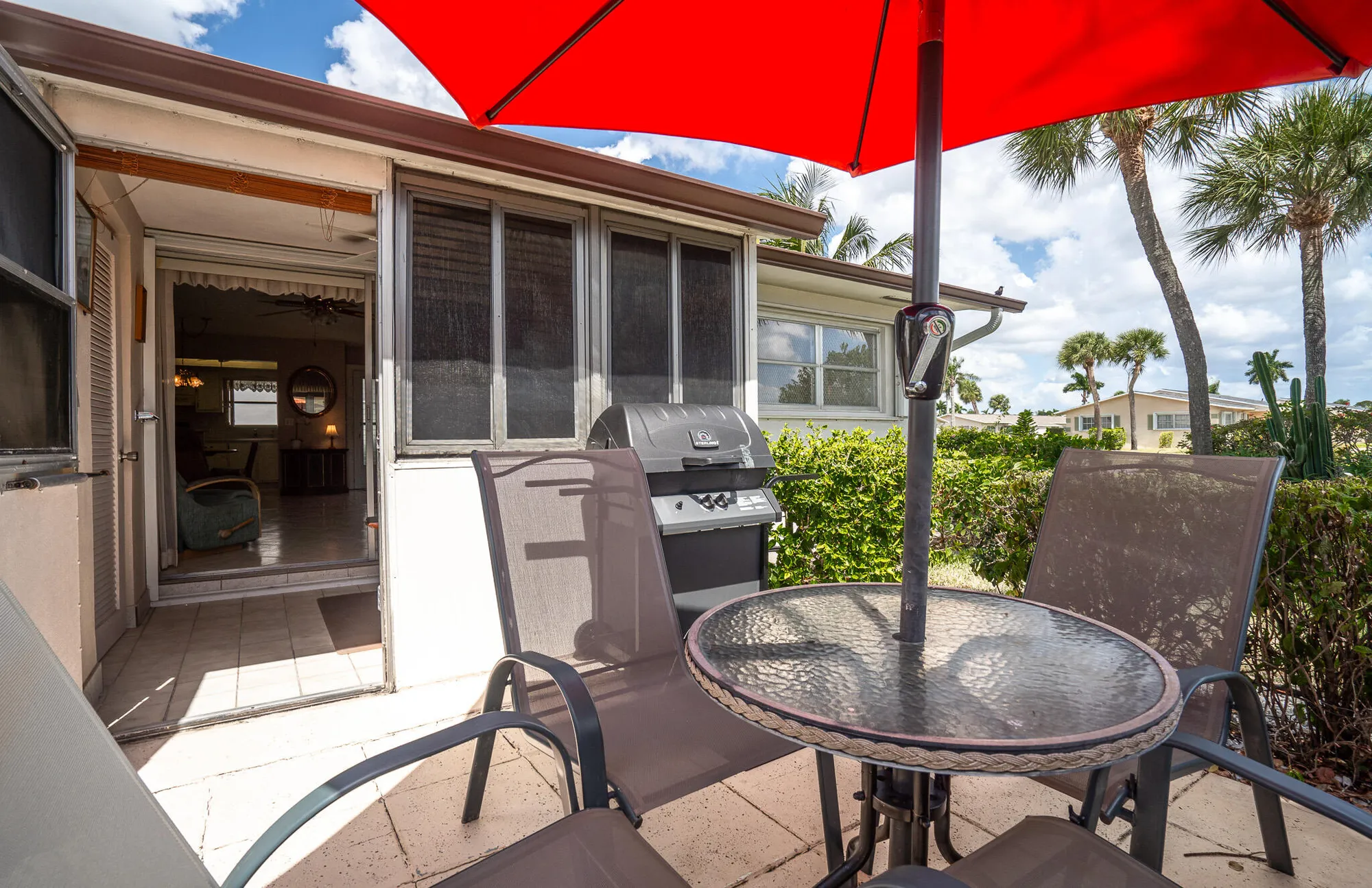 Property Slideshow image 22 of 30 | 2805 crosley dr h, West Palm Beach, FL, 33415