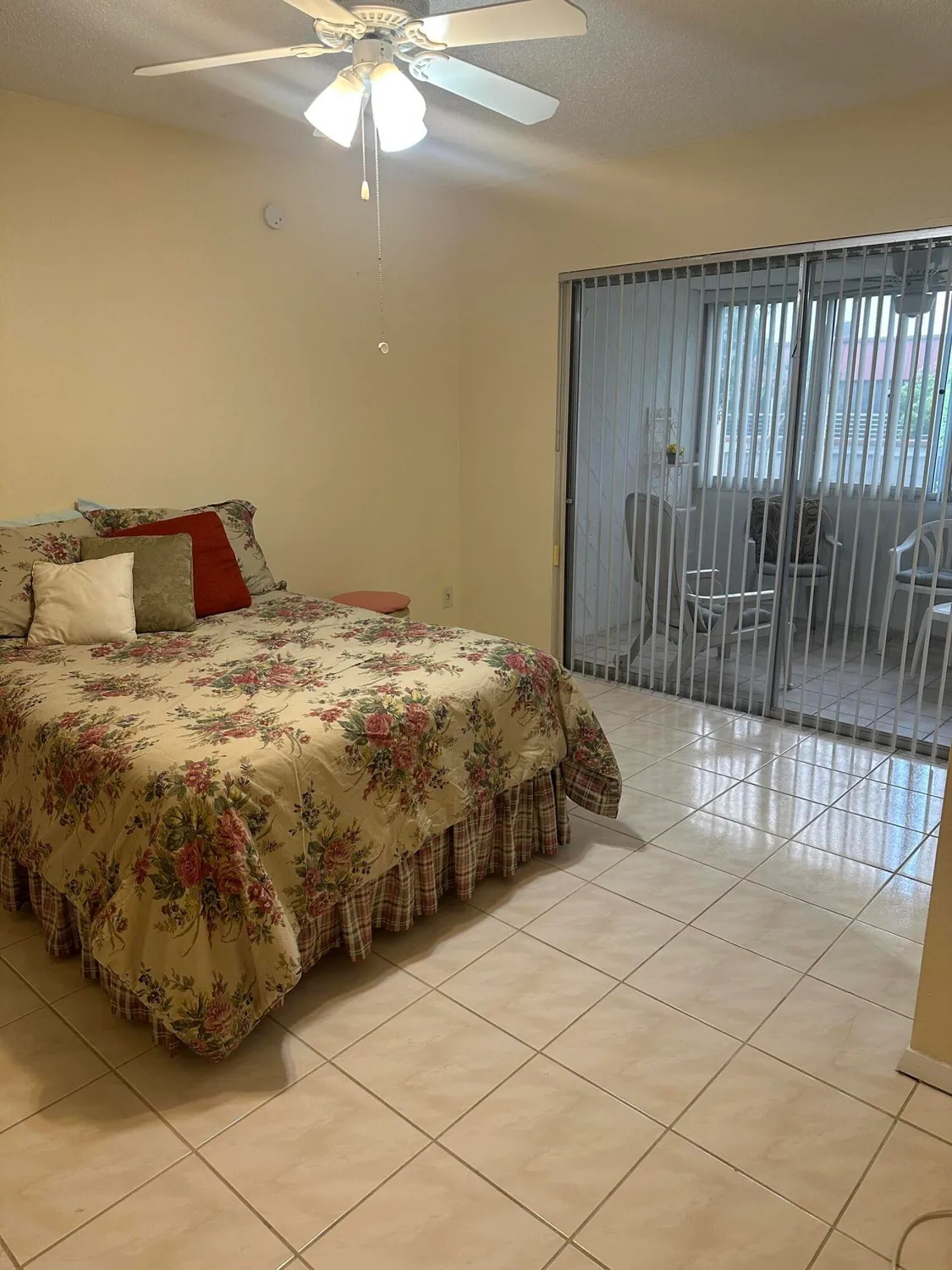 Property Slideshow image 13 of 29 | 12021 w greenway dr apt 206, Royal Palm Beach, FL, 33411