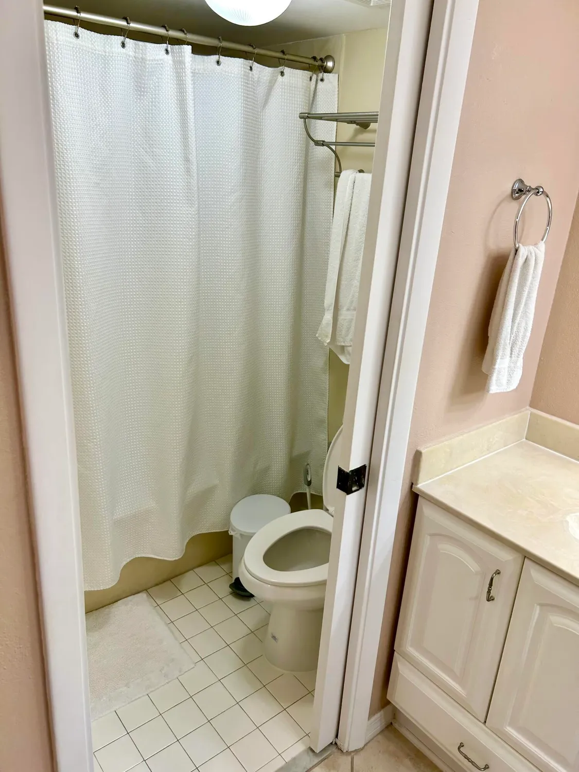 Property Slideshow image 13 of 39 | 11231 green lake dr apt 104, Boynton Beach, FL, 33437