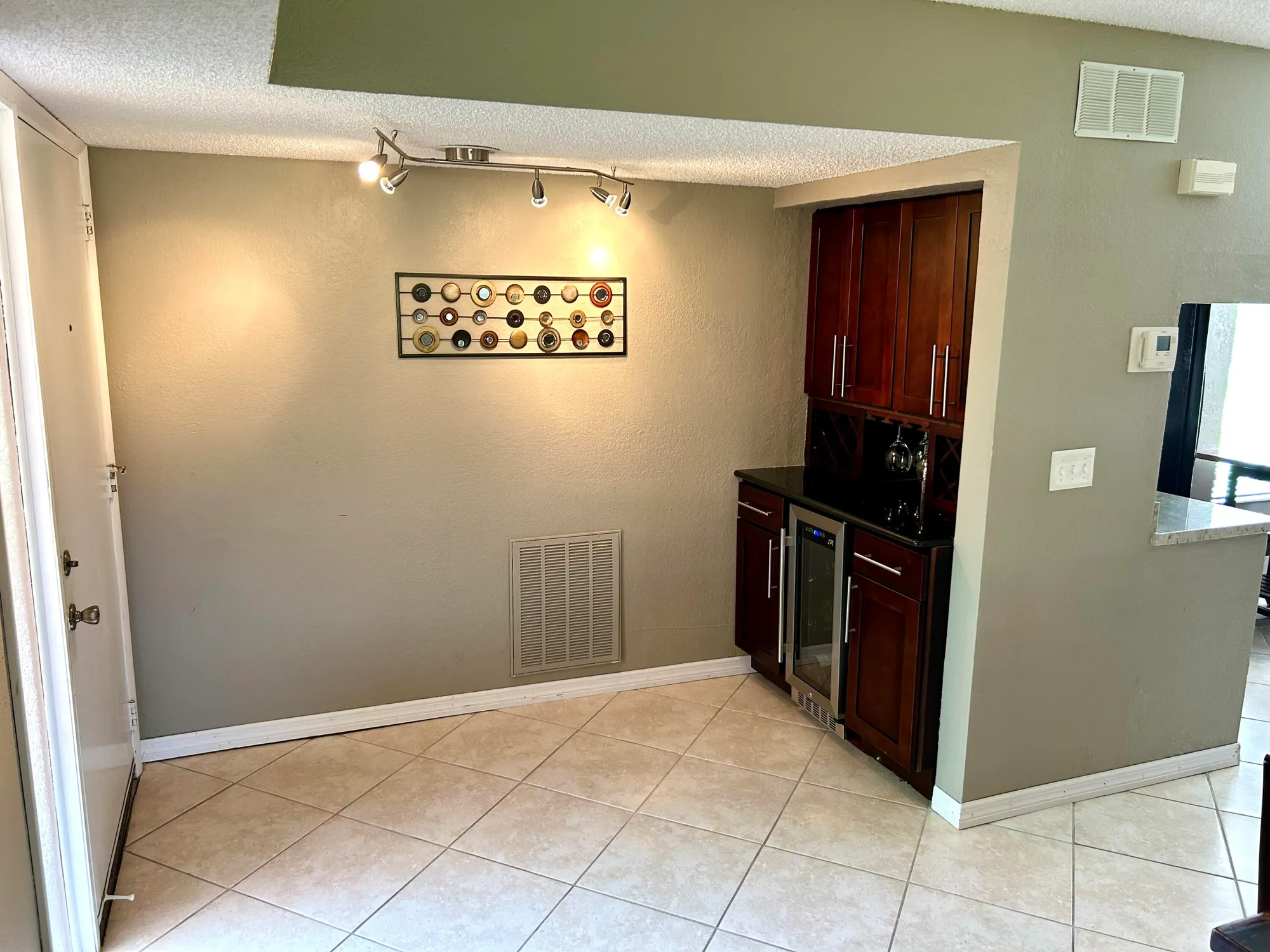 Property Slideshow image 7 of 39 | 11231 green lake dr apt 104, Boynton Beach, FL, 33437