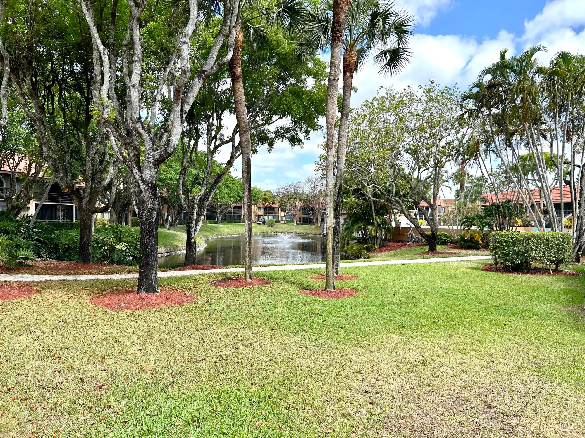 Property Slideshow image 24 of 39 | 11231 green lake dr apt 104, Boynton Beach, FL, 33437