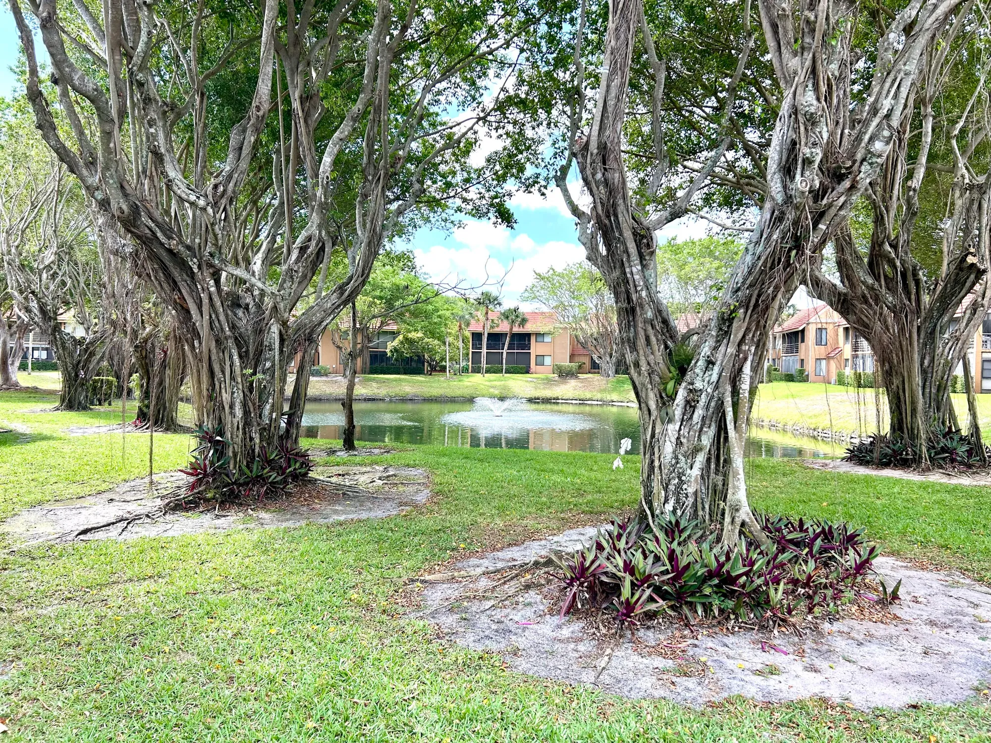 Property Slideshow image 26 of 39 | 11231 green lake dr apt 104, Boynton Beach, FL, 33437