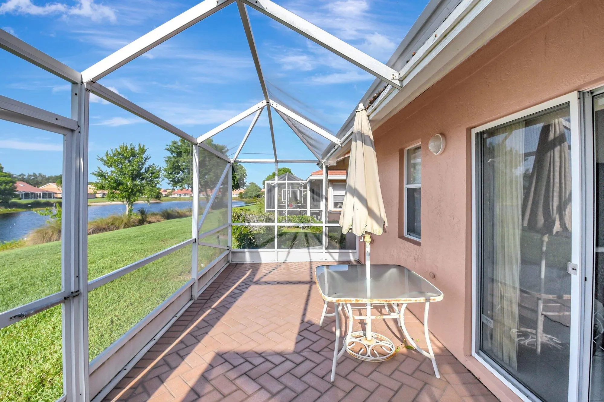 Property Slideshow image 7 of 64 | 5707 royal lake cir, Boynton Beach, FL, 33437