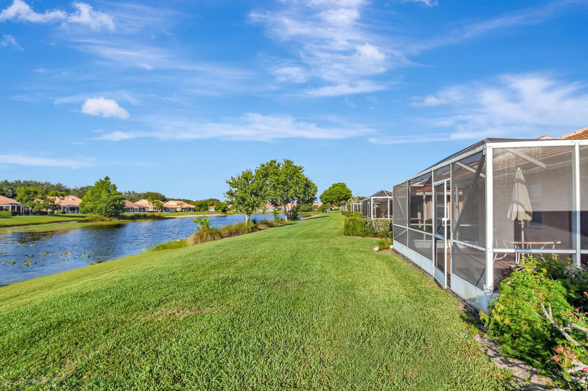 Property Slideshow image 8 of 64 | 5707 royal lake cir, Boynton Beach, FL, 33437