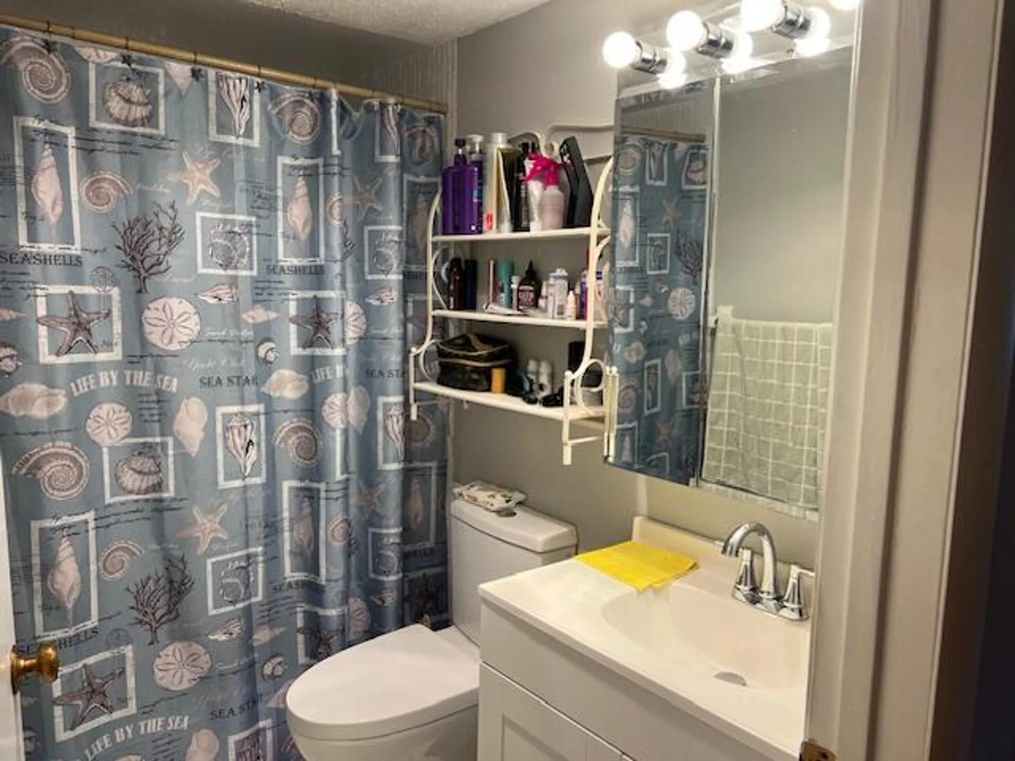 Property Slideshow image 14 of 33 | 3400 springdale 303 blvd 303, Palm Springs, FL, 33461