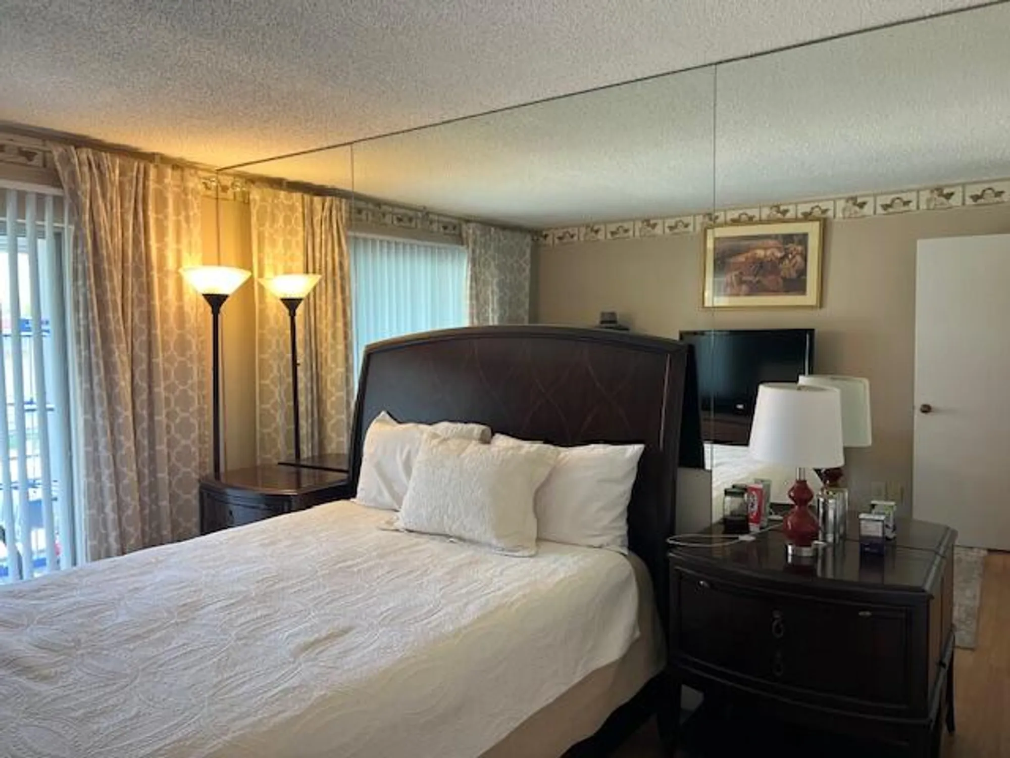 Property Slideshow image 11 of 33 | 3400 springdale 303 blvd 303, Palm Springs, FL, 33461